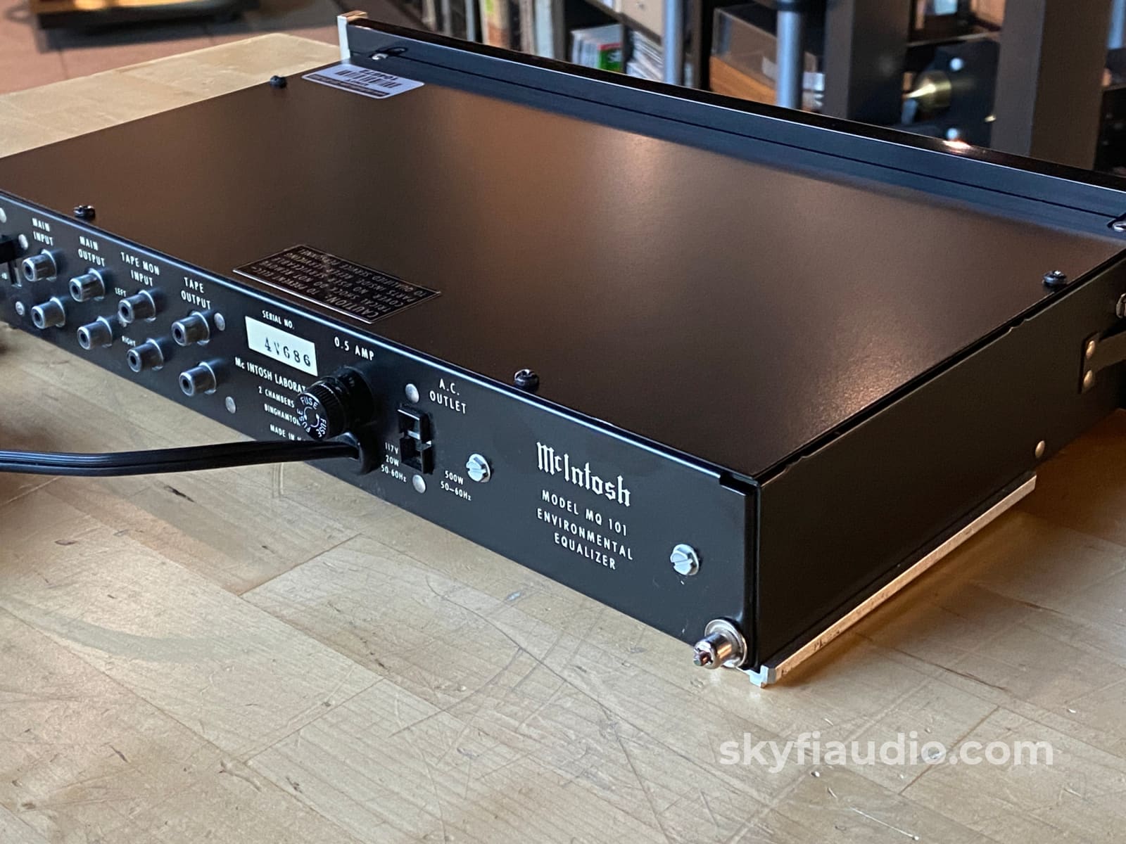 - Serviced Accessory