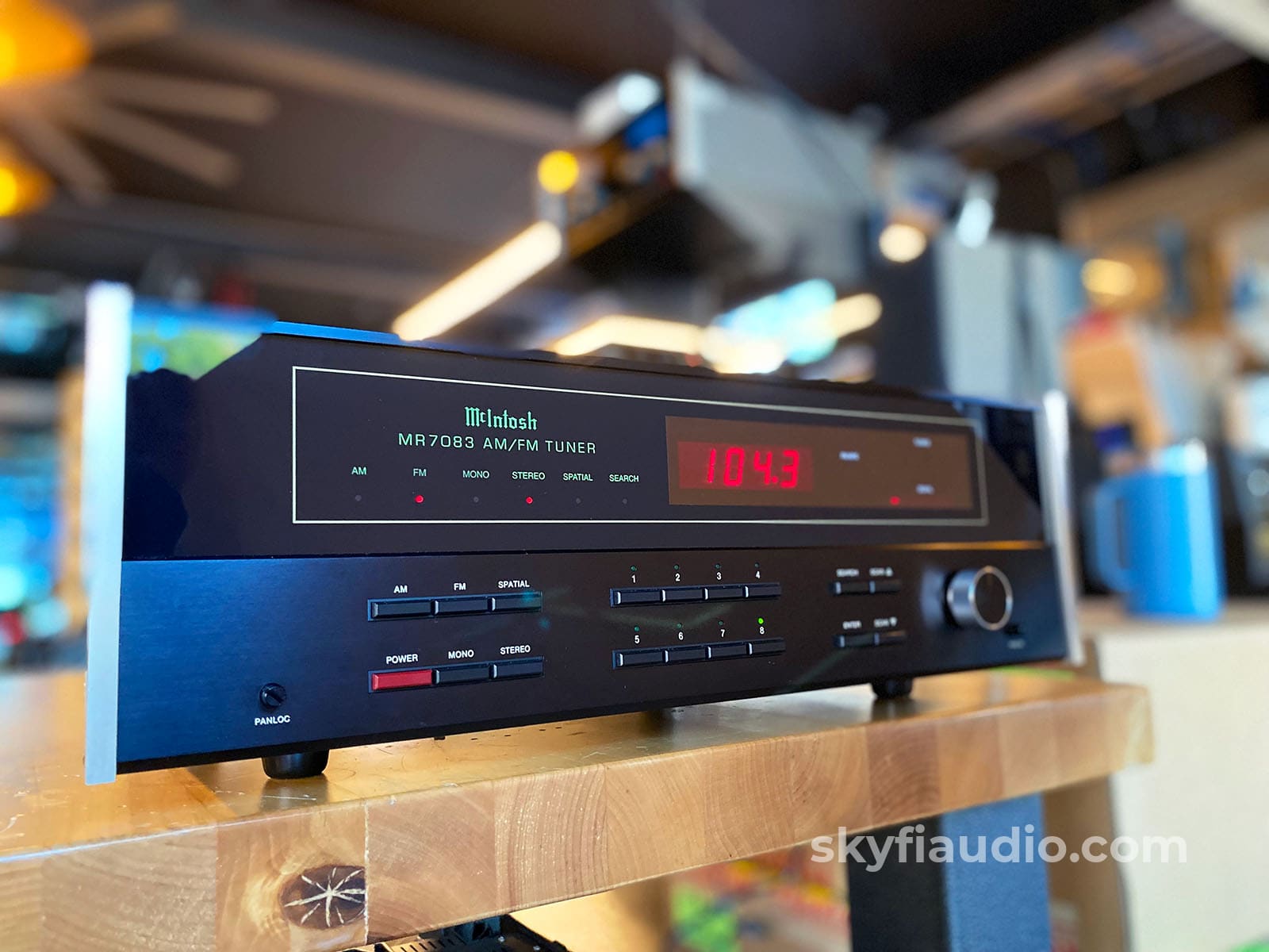 Mcintosh Mr7083 Am/Fm Digital Tuner - New Glass Wide Edition