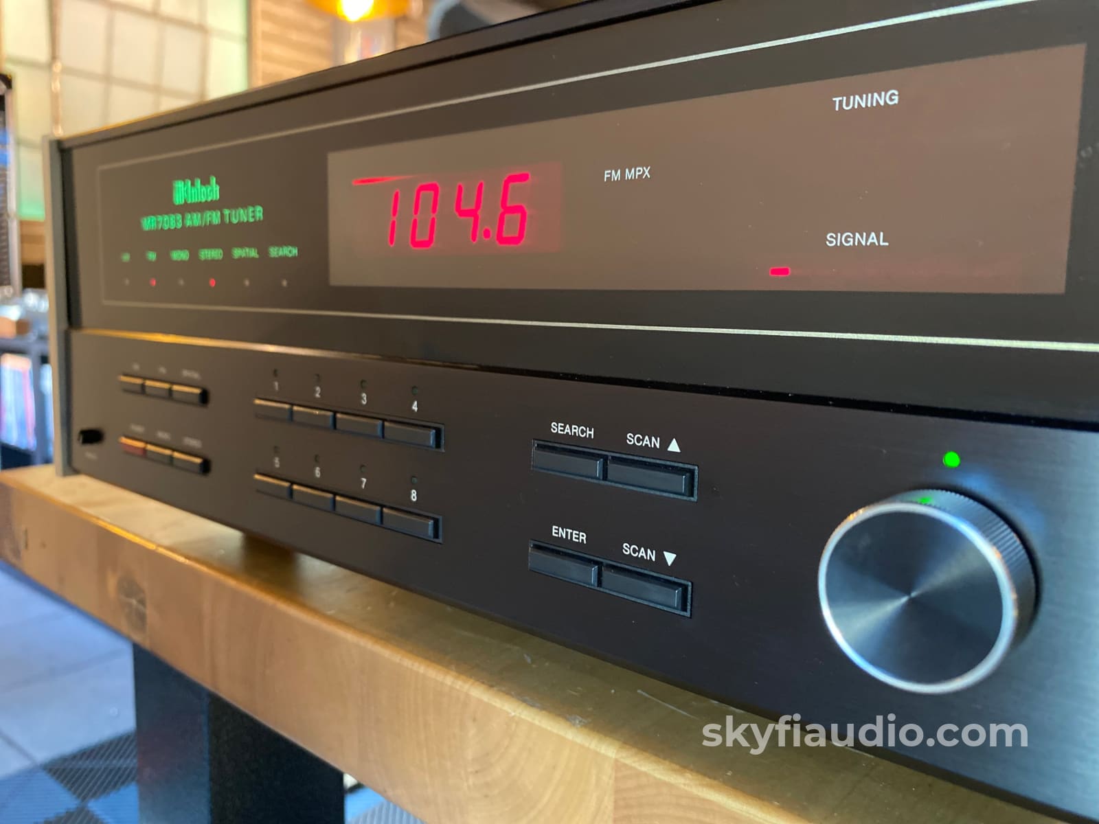 Mcintosh Mr7083 Tuner - Slim Version New Glass!