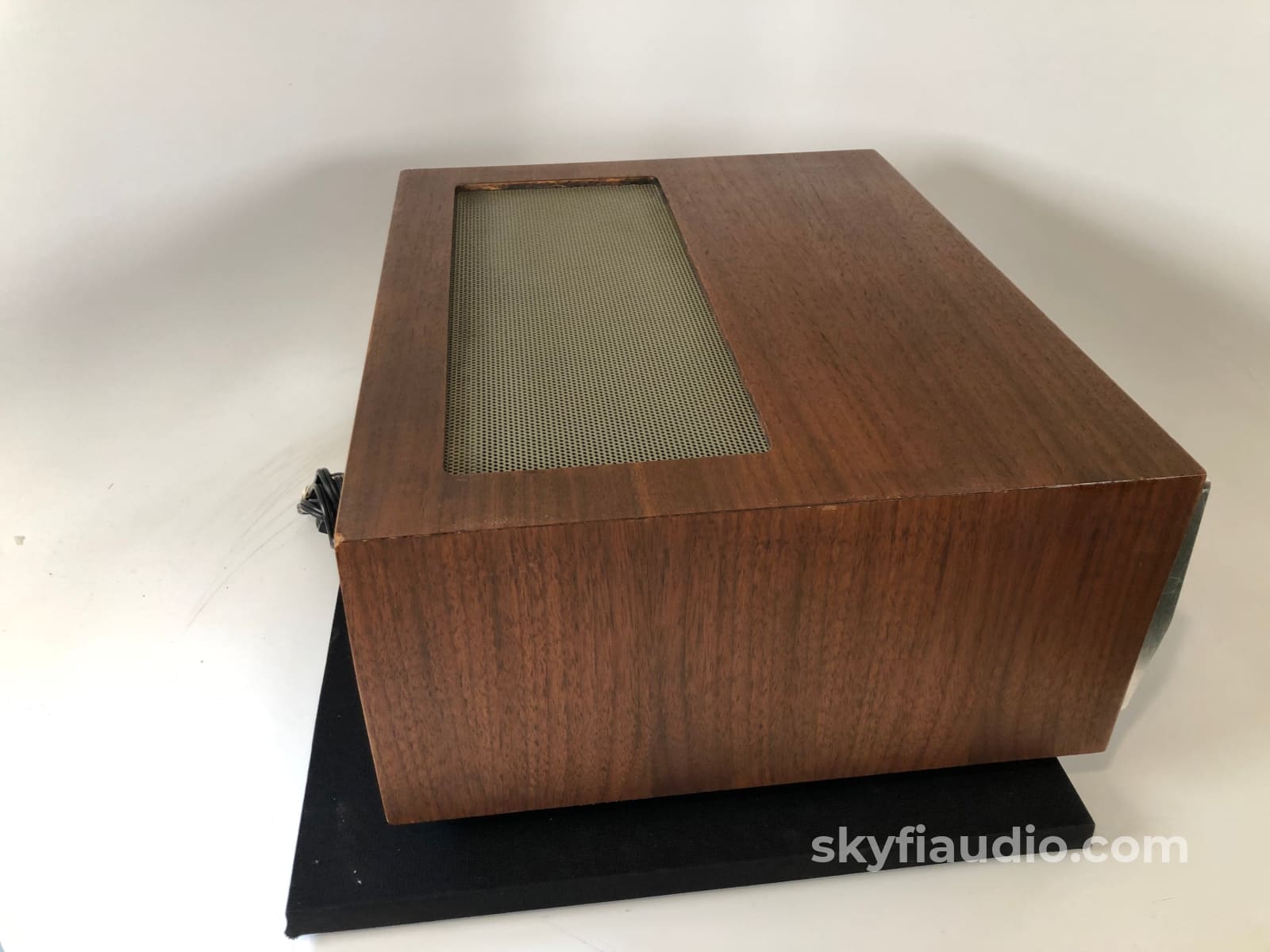 Mcintosh Mr77 Vintage Fm Tuner In Wood Cabinet - Wow