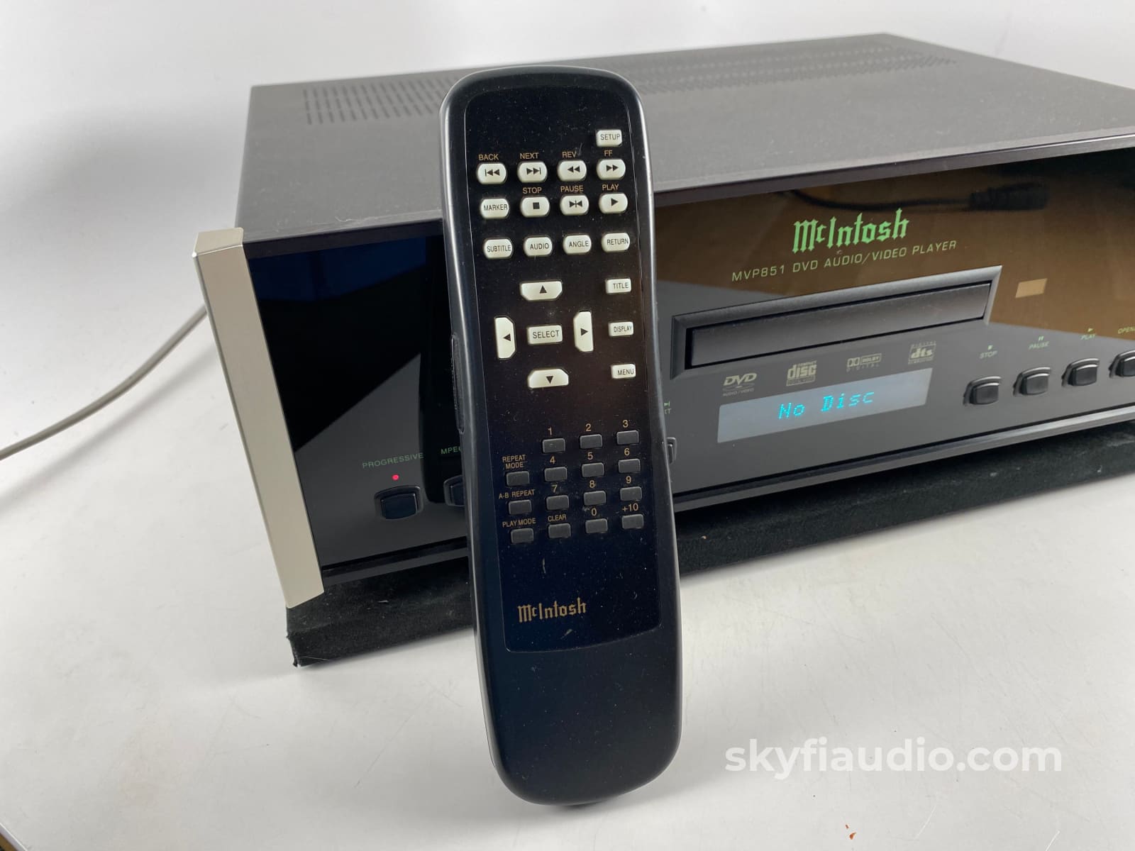 Mcintosh Mvp851 Audio/Video Upsampling Cd Player 24-Bit Burr Brown Audio Dacs + Digital