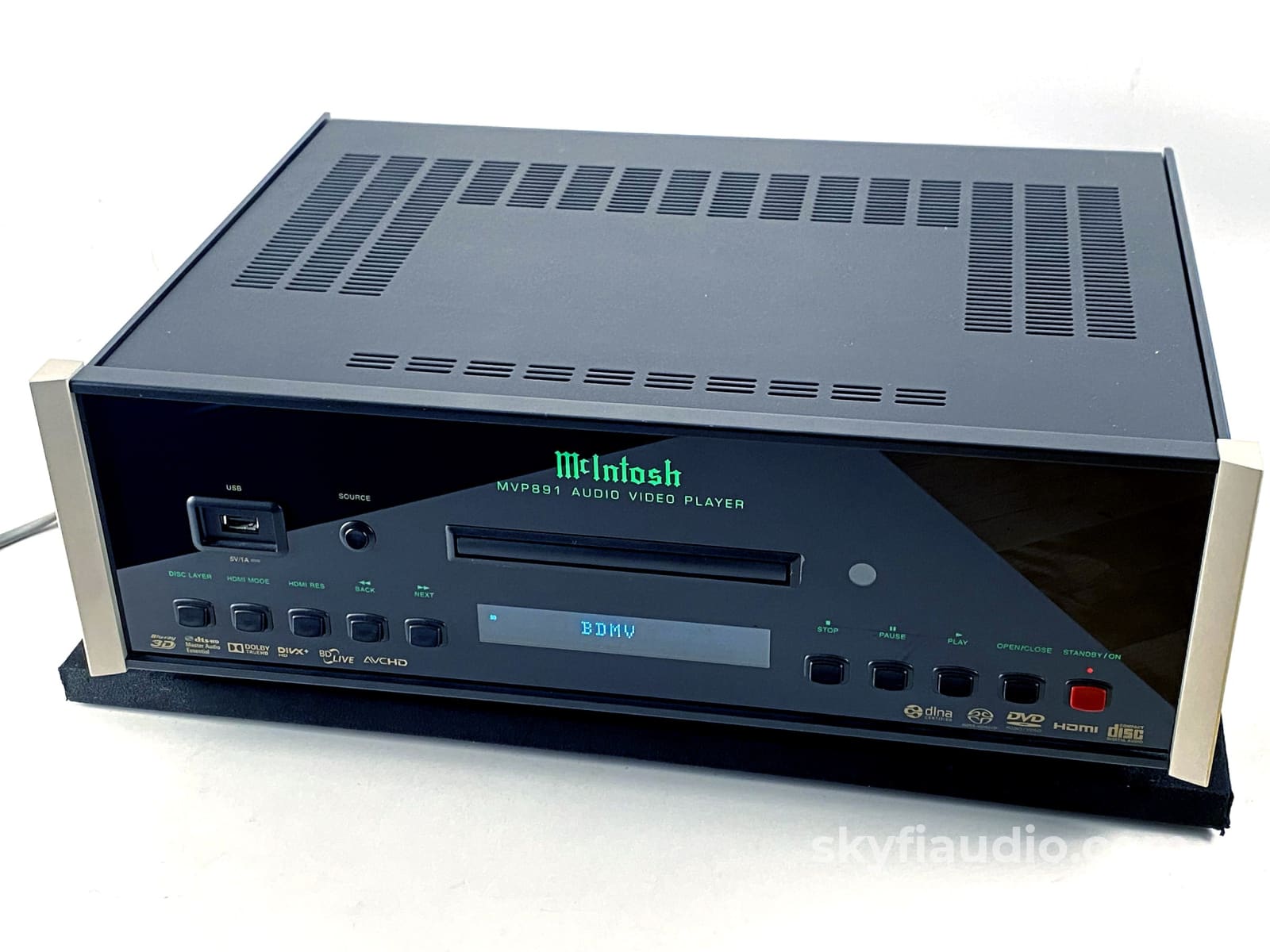 McIntosh MVP891 SACD, CD, Blu-Ray, with FIVE 192kHz 32-Bit DAC's