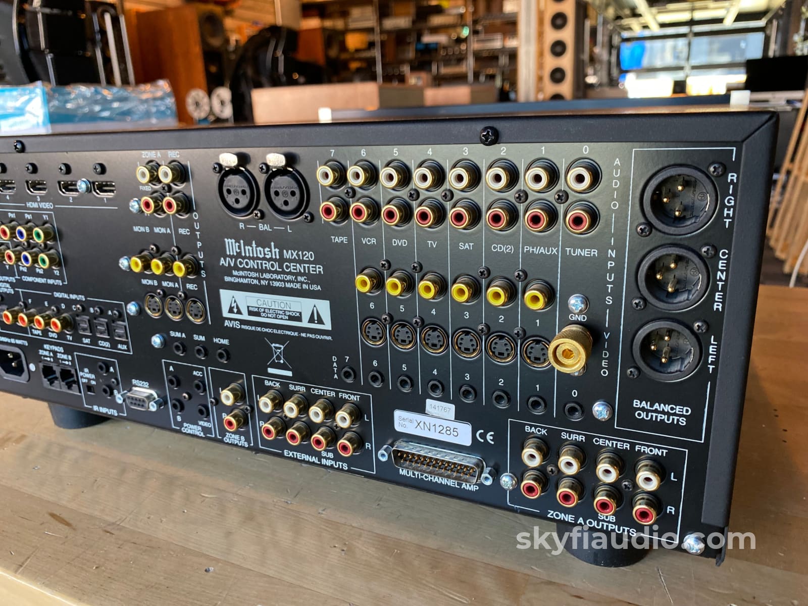 Mcintosh Mx120 Home Theater Processor W/Dolby Digital Dts-Hd Plus Phono Input Processor