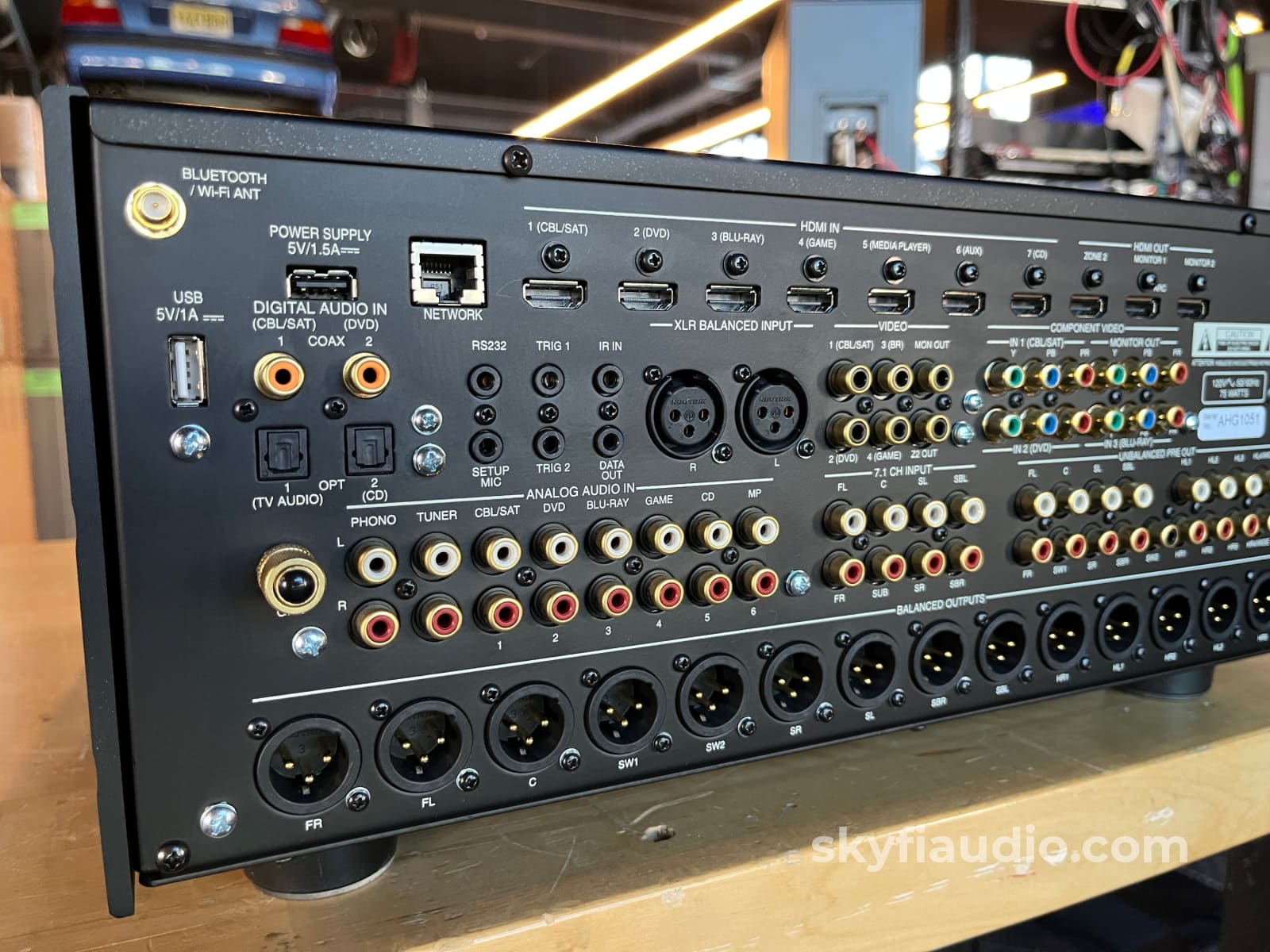 McIntosh MX123 A/V Processor - Pre-Owned Like New Processor