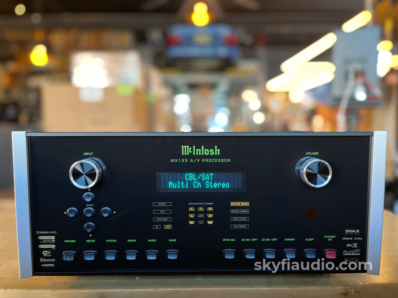 McIntosh MX123 A/V Processor w/4K Ultra HD, HDR10, Dolby Vision & Atmo