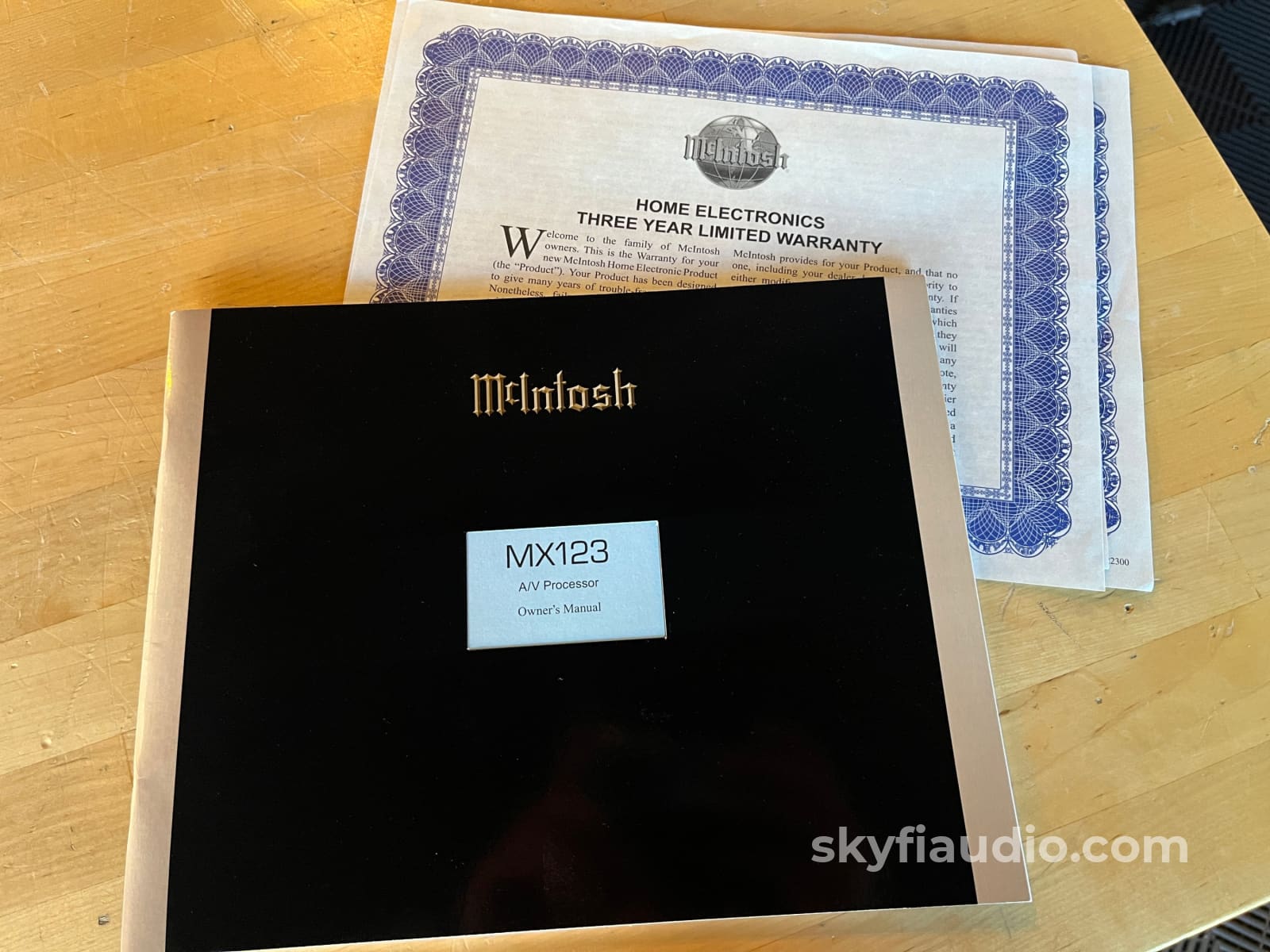 McIntosh MX123 A/V Processor - Pre-Owned Like New Processor