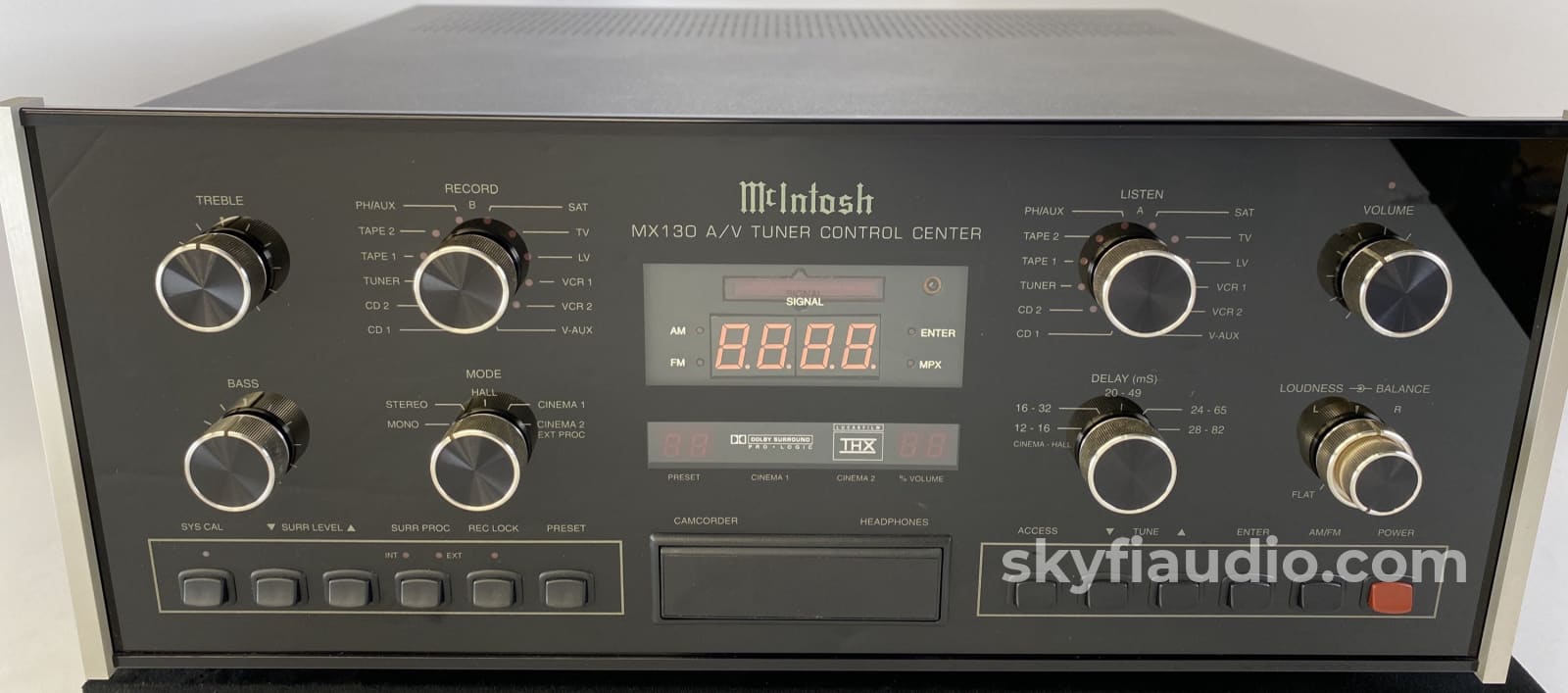Mcintosh Mx130 Preamp/Processor With Tuner Preamplifier