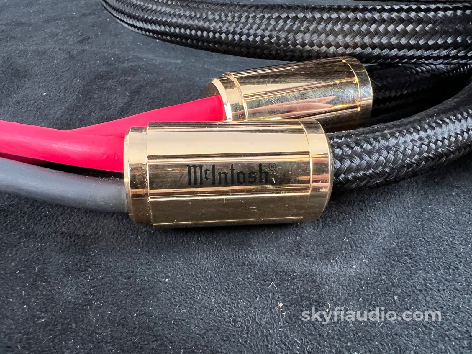 Mcintosh Speaker Cables W/Single Spades - 2M In Store Only