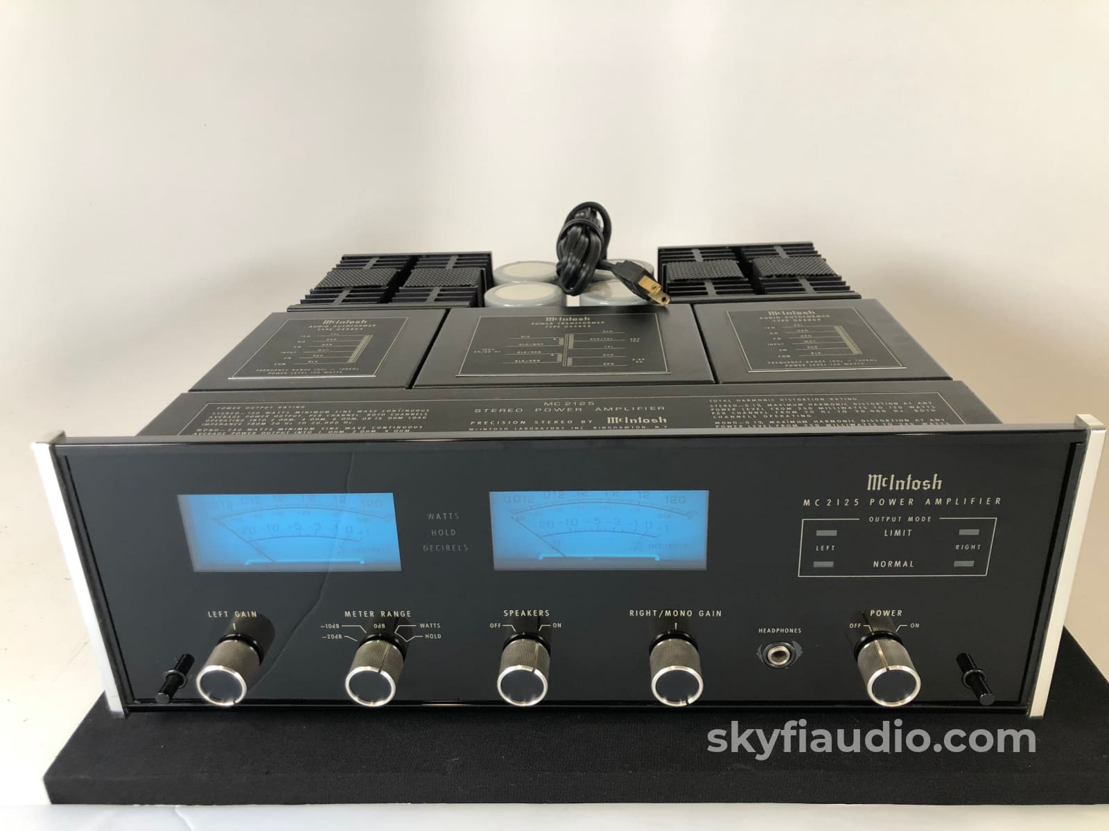 Mcintosh Vintage Solid State Amplifier Mc2125