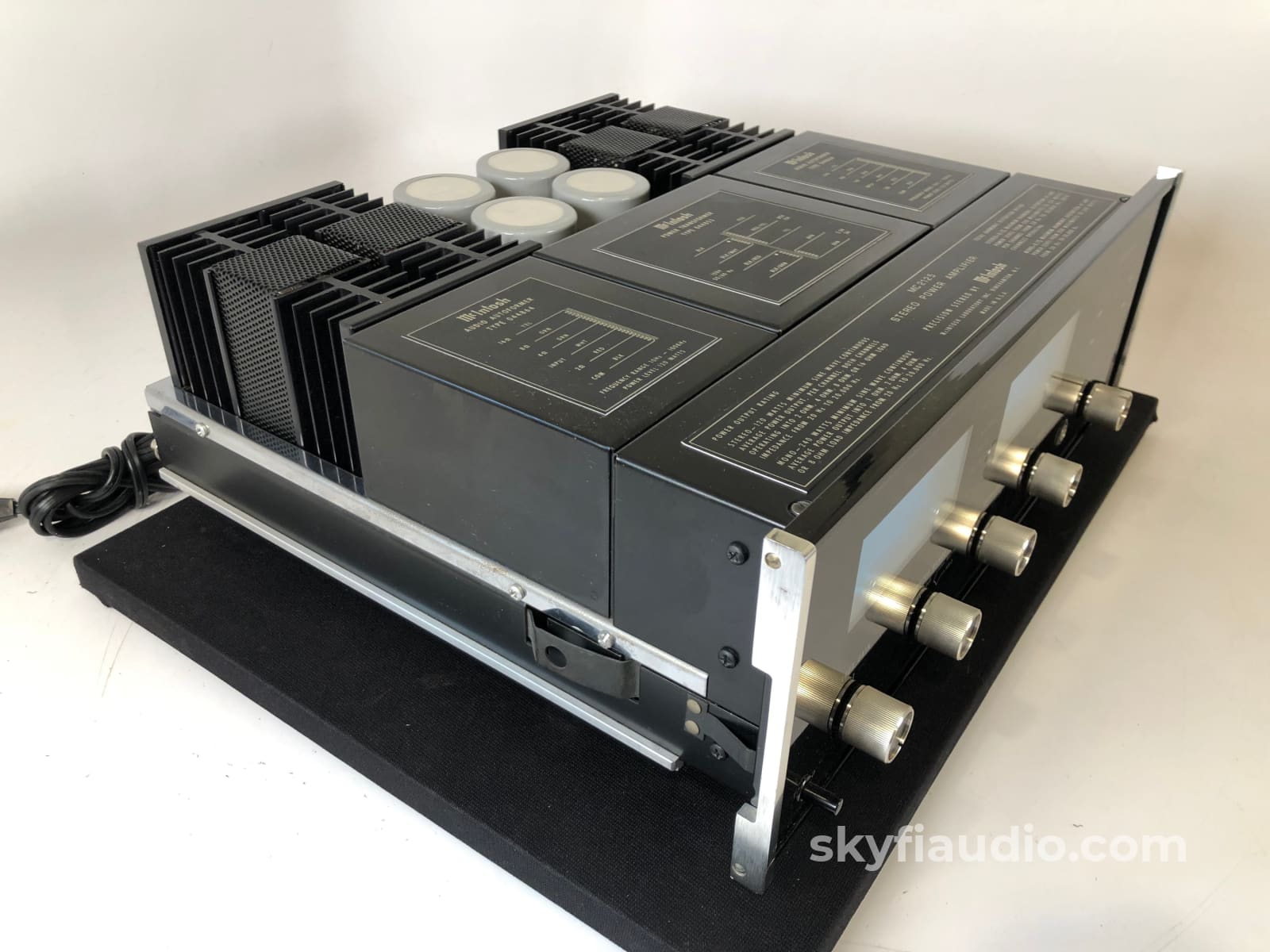 Mcintosh Vintage Solid State Amplifier Mc2125