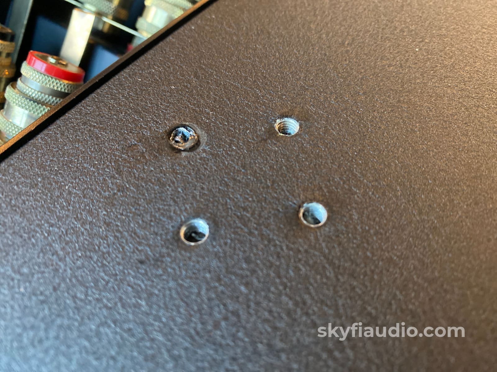 Mcintosh Xcs200 Speaker Set - Big Sound With 600 Watt Power-Handling Speakers