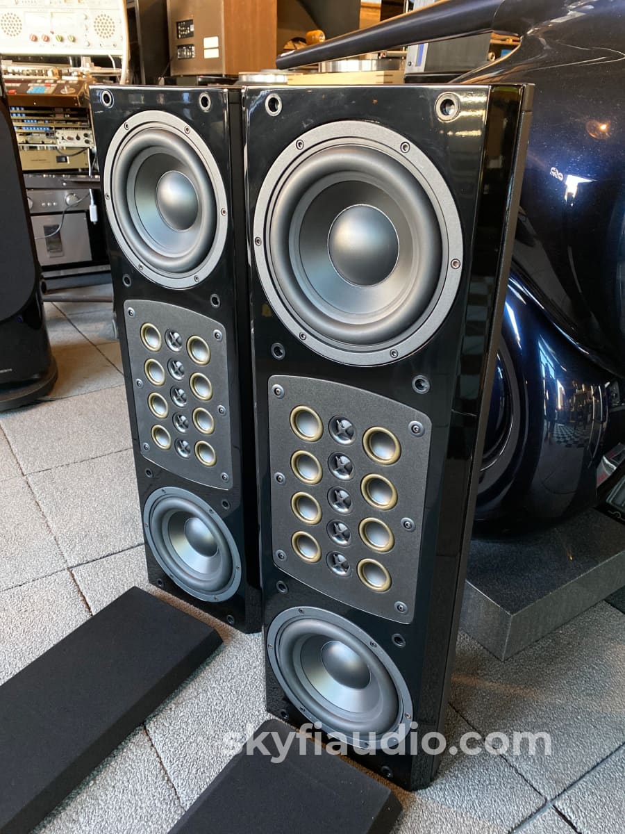 Mcintosh Xcs200 Speaker Set - Big Sound With 600 Watt Power-Handling Speakers