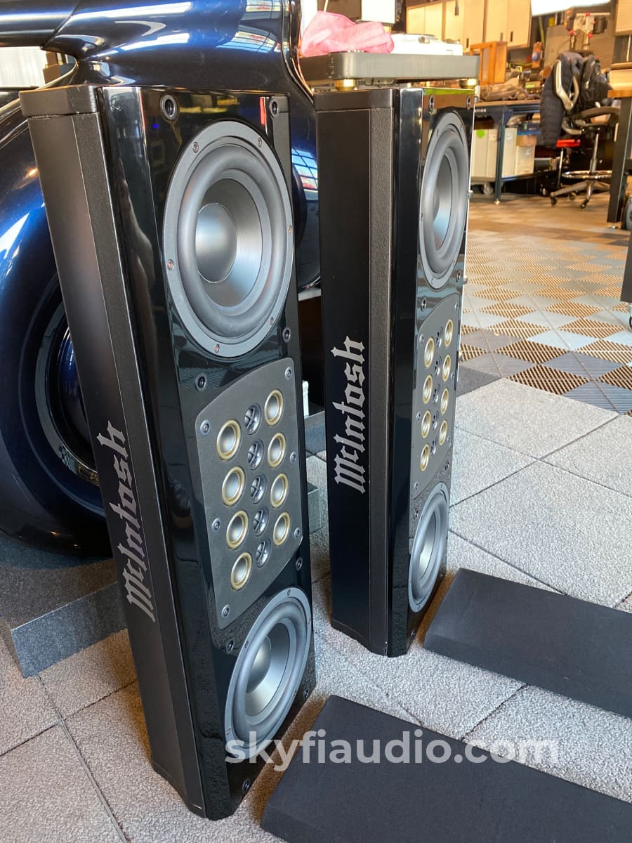 Mcintosh Xcs200 Speaker Set - Big Sound With 600 Watt Power-Handling Speakers