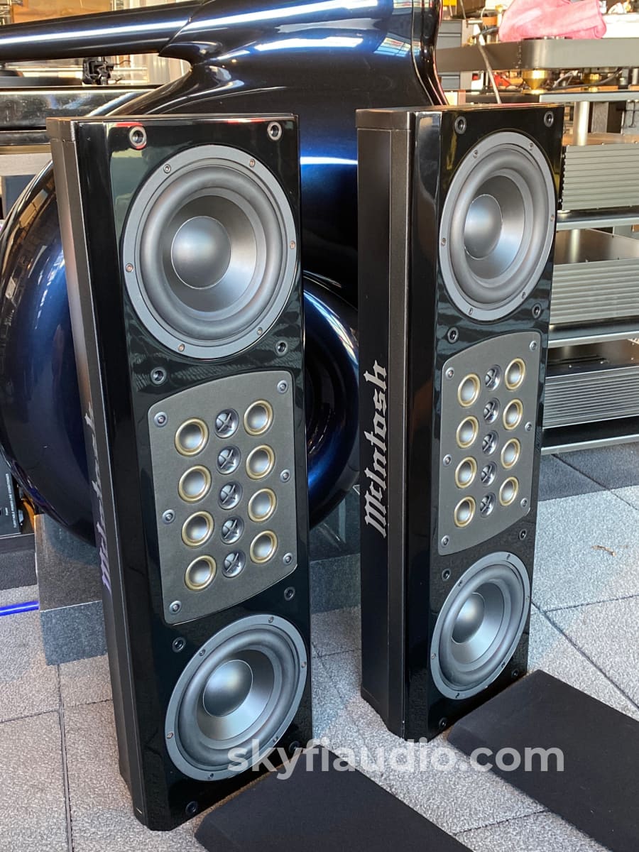 Mcintosh Xcs200 Speaker Set - Big Sound With 600 Watt Power-Handling Speakers