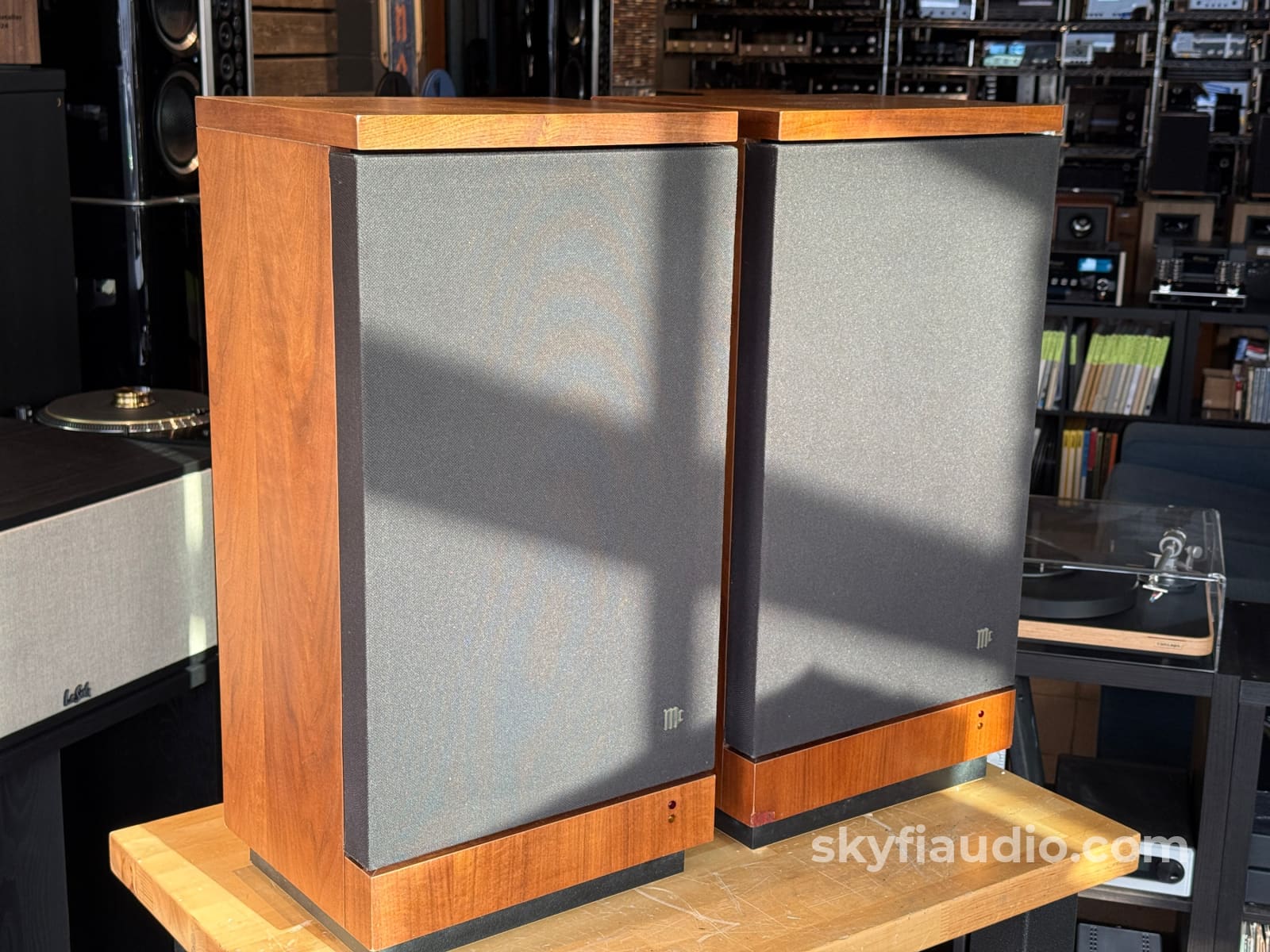 McIntosh XR5 Vintage Speakers - Serviced Speakers