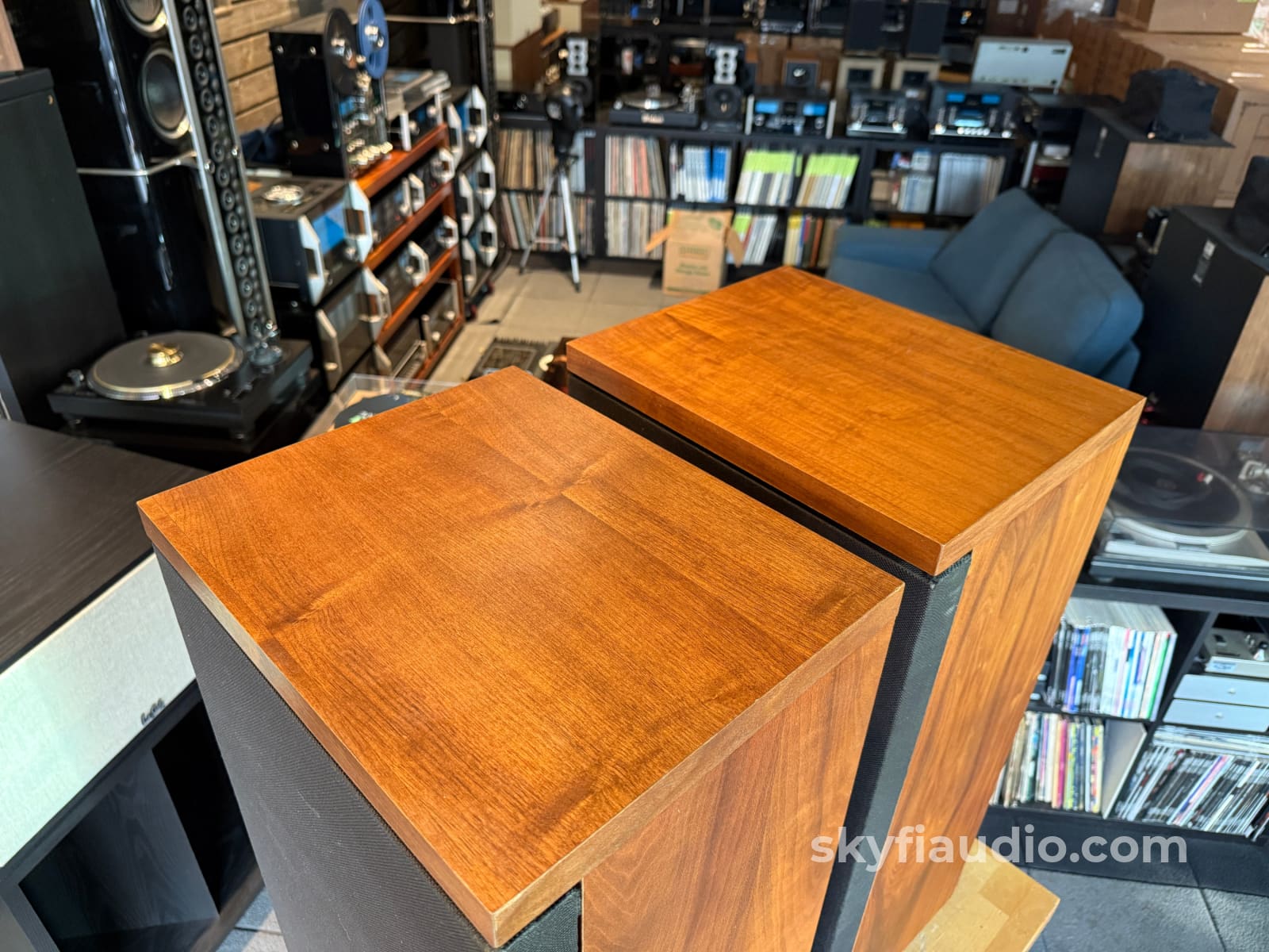 McIntosh XR5 Vintage Speakers - Serviced Speakers