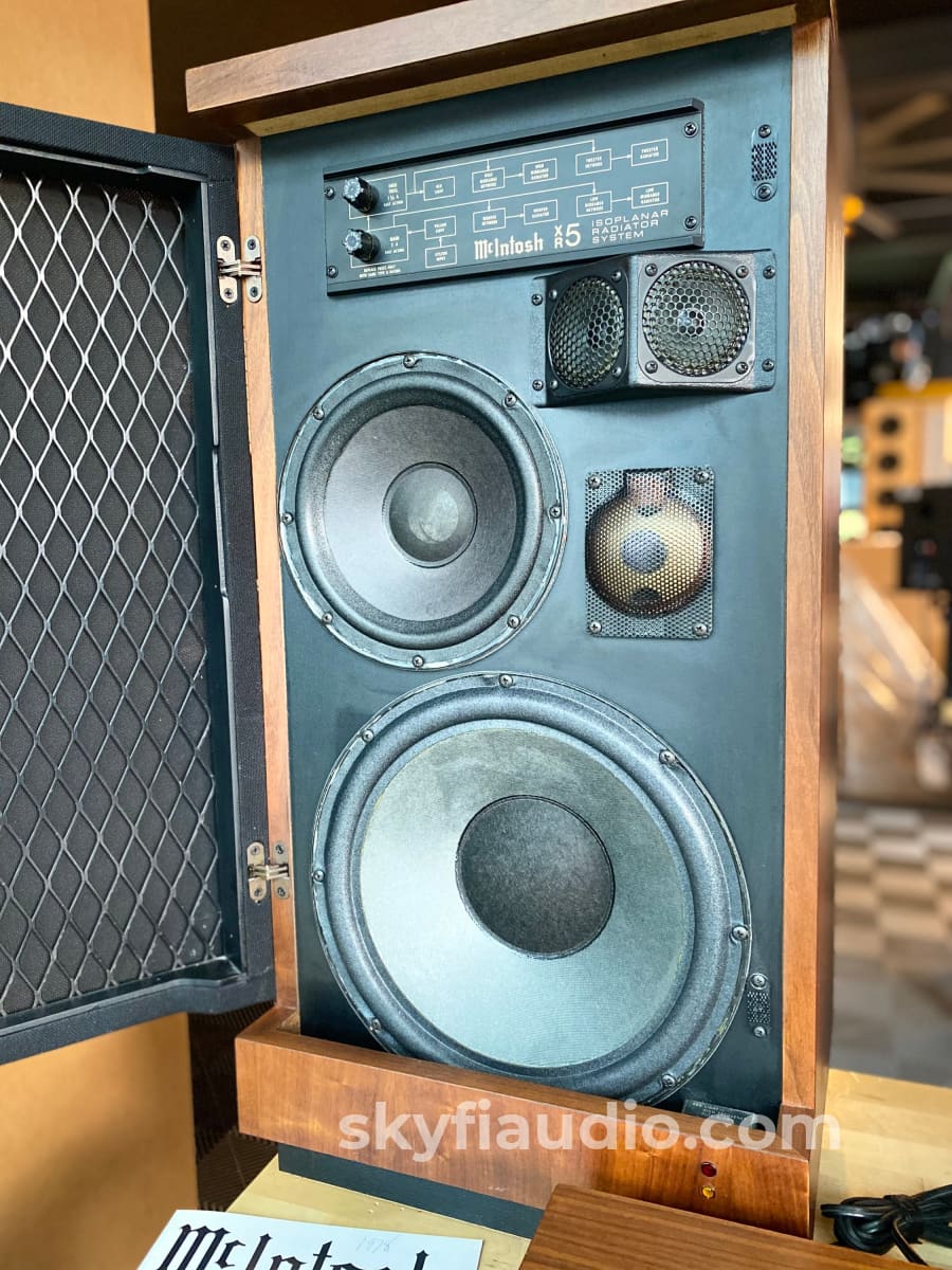 Mcintosh Xr5 Vintage Speakers With Mq101 Equalizer