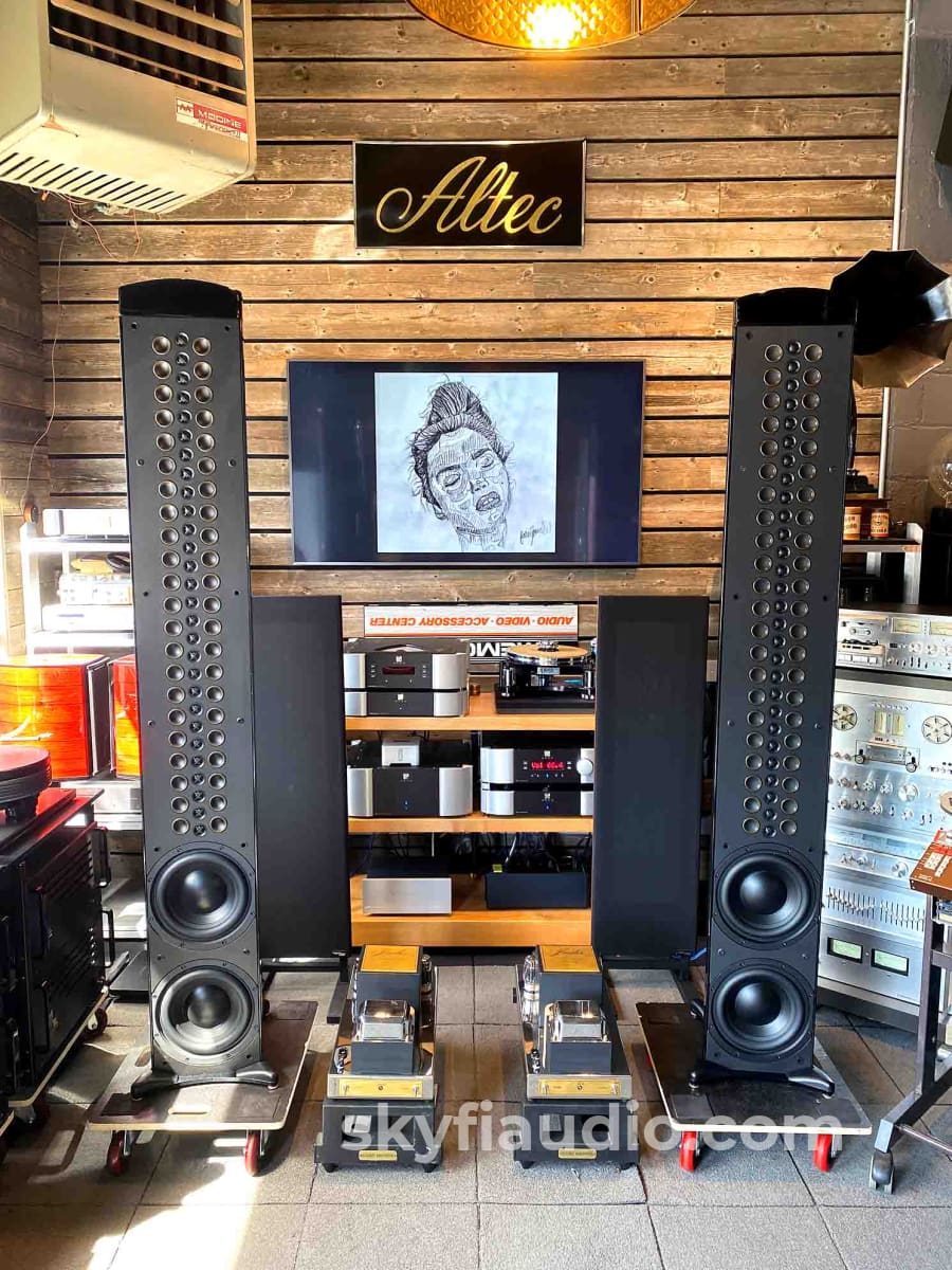 Mcintosh Xrt1K Line Array Speakers - 1200W Power Rating High-Gloss Piano Black