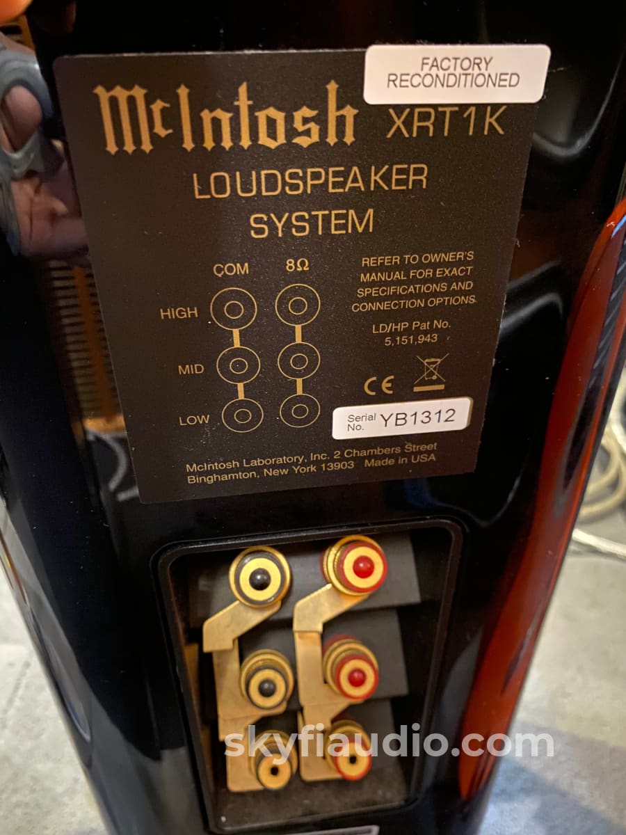 Mcintosh Xrt1K Line Array Speakers 1200W! Pre Owned - In Store Only
