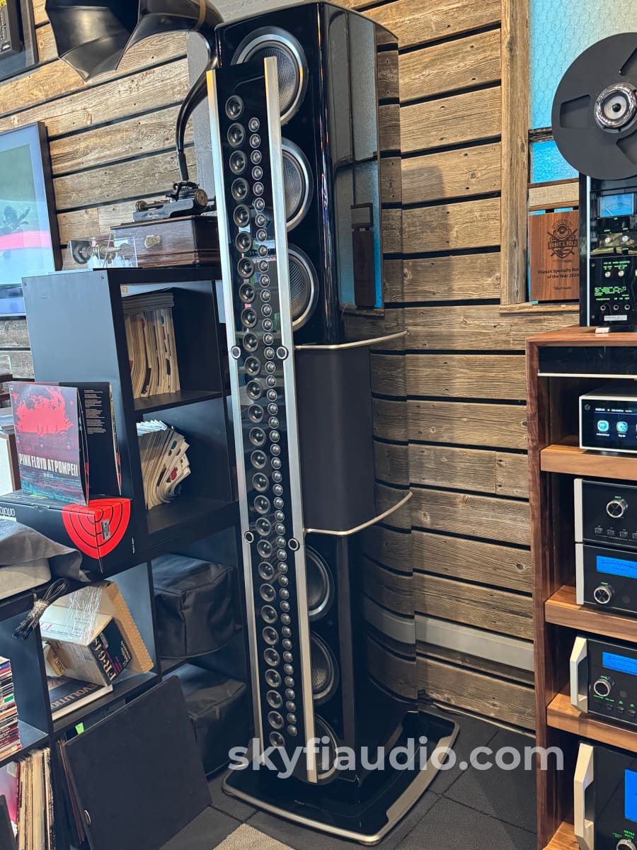 McIntosh XRT2.1K Flagship Speaker Pair - Pre-Loved Speakers