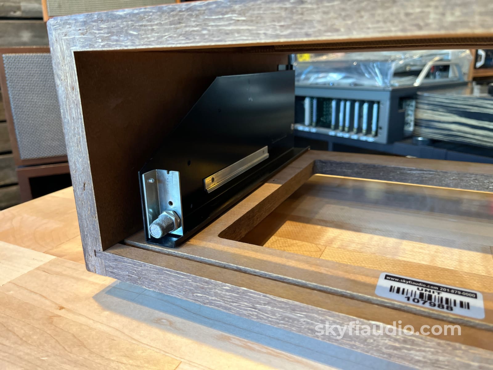 McIntsoh L12R Slant Foot Cabinet w/ Adjustable 10’’/12’’ Panlocs (Accepts Early Panloc Trays) - Accessory