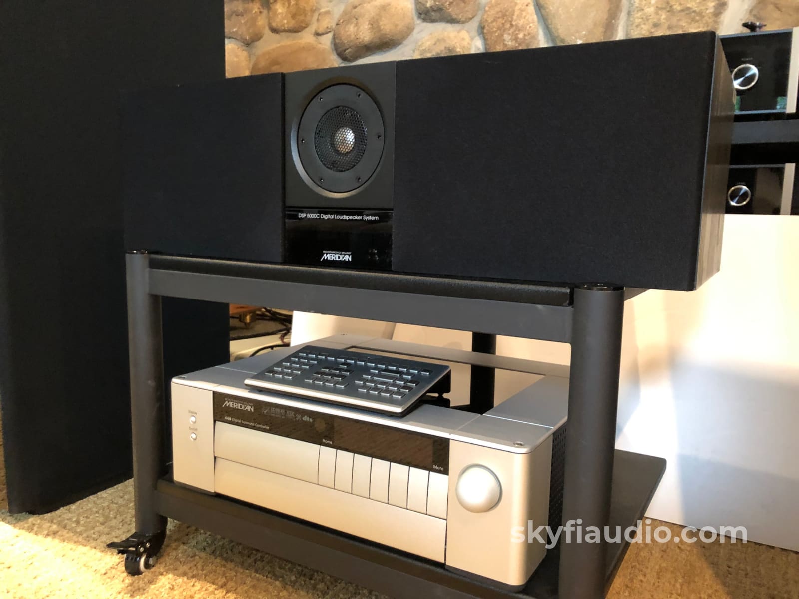 Meridian 5-Channel Home Theater System Complete Stereophile Class A Speakers