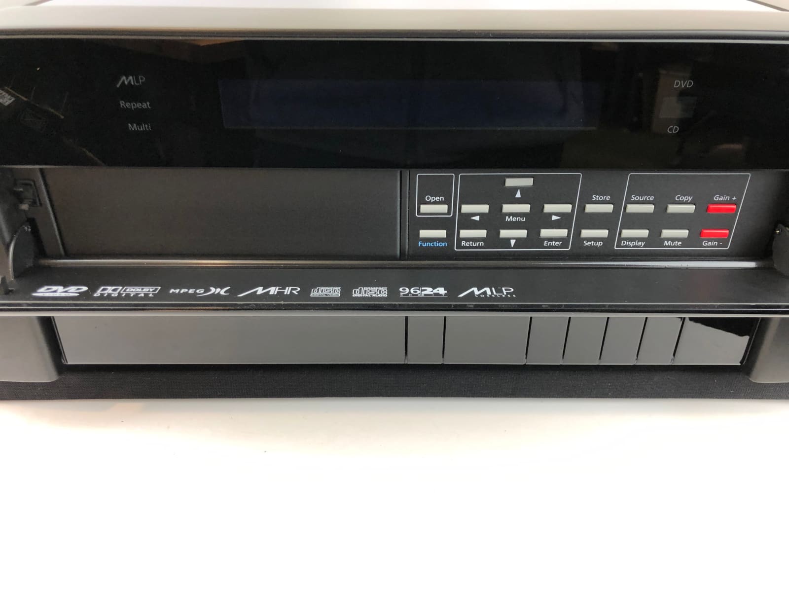 Meridian 800 Reference Dvd/Cd Player With Hdmi Version V4 (Upgraded) Cd + Digital