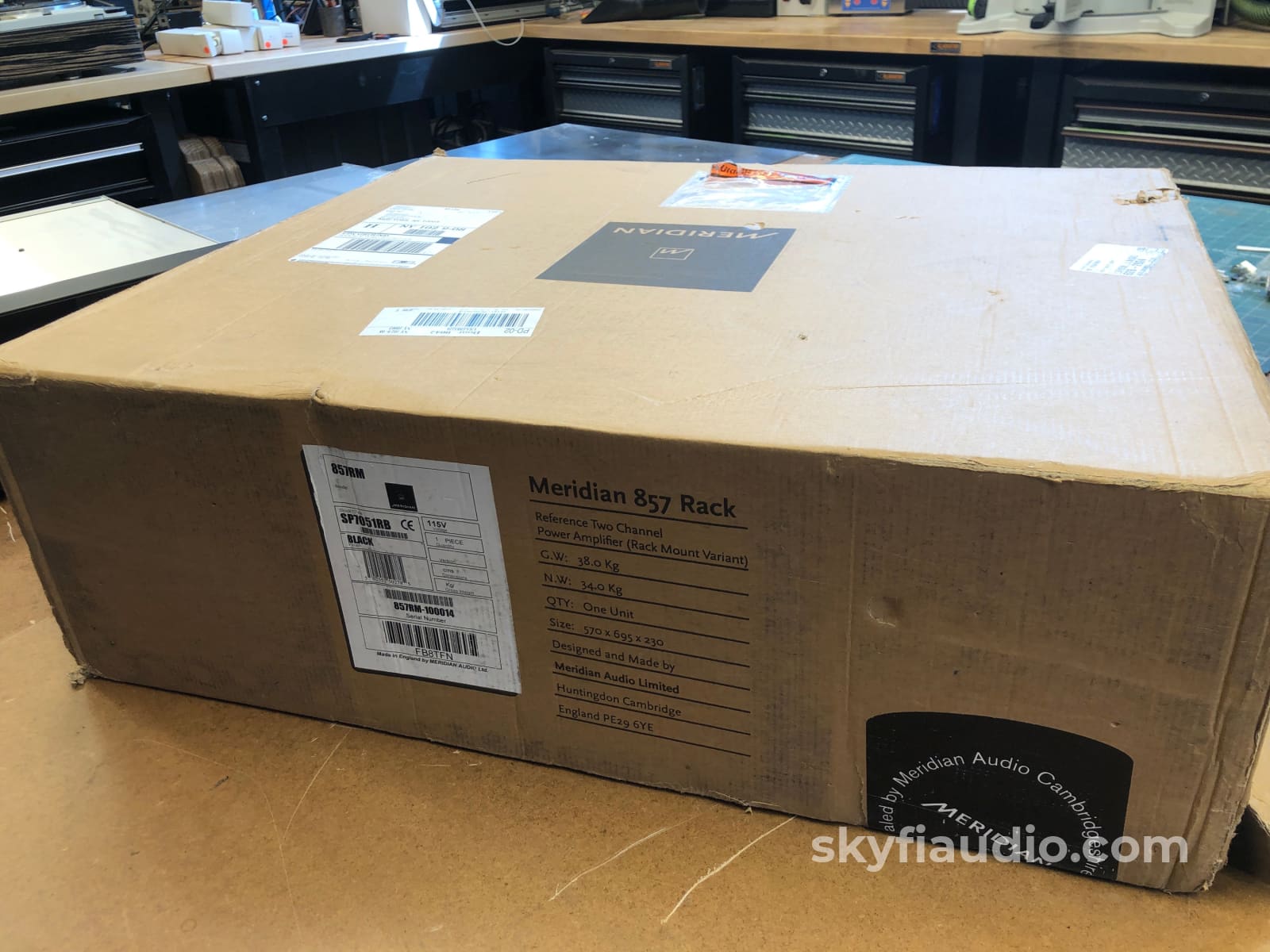 Meridian 857 Reference Two Channel Power Amplifier - Like New