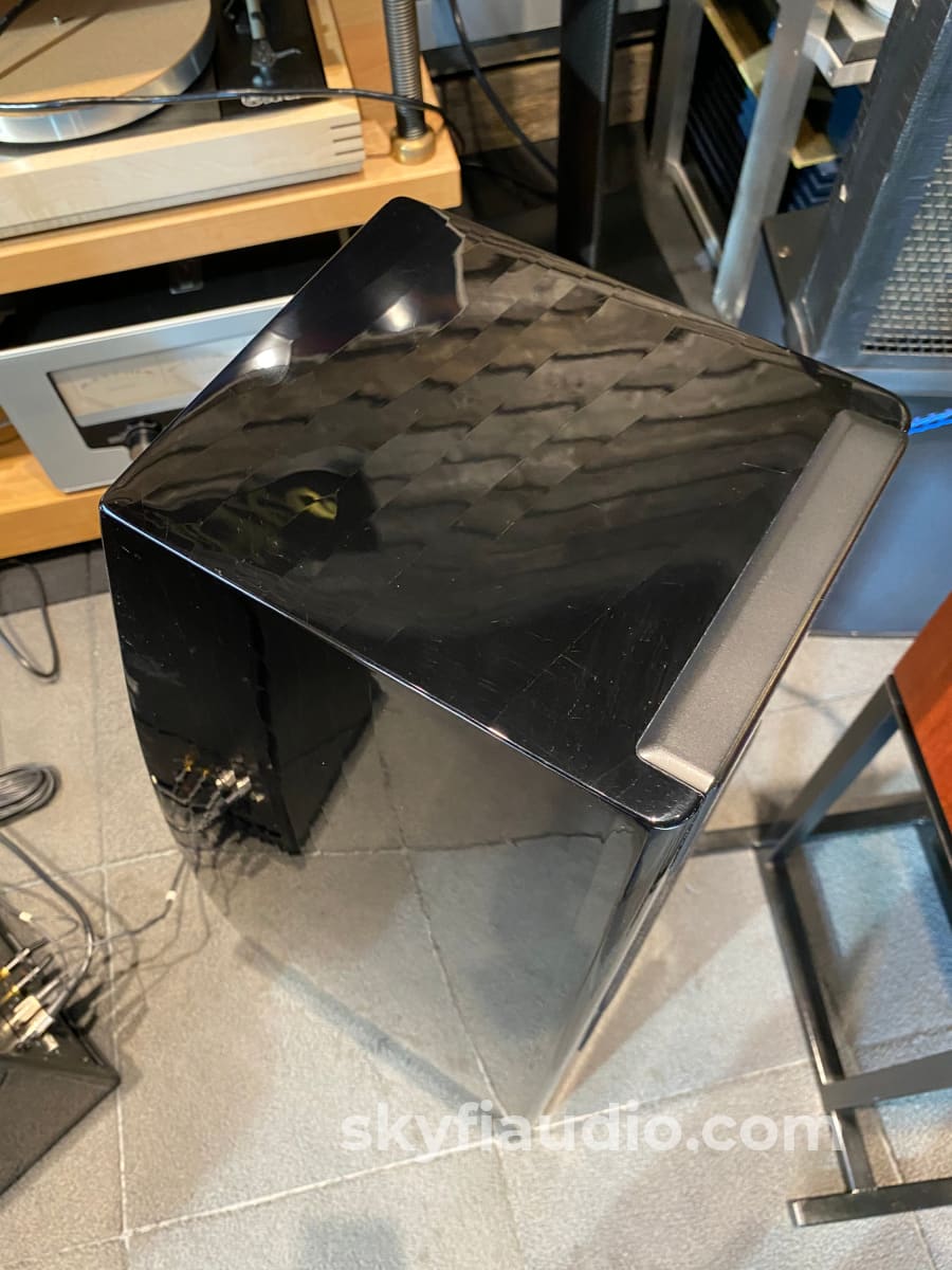 Meridian Dsp5200 Digital Active Speakers With Upgrades And Cartons $15 000 Msrp