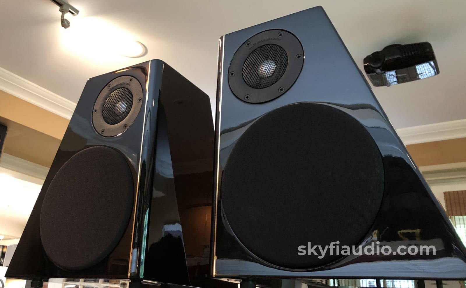 海楽音(miran) Meridian DSP6000 Active Powered Speakers, Flagship Meridian
