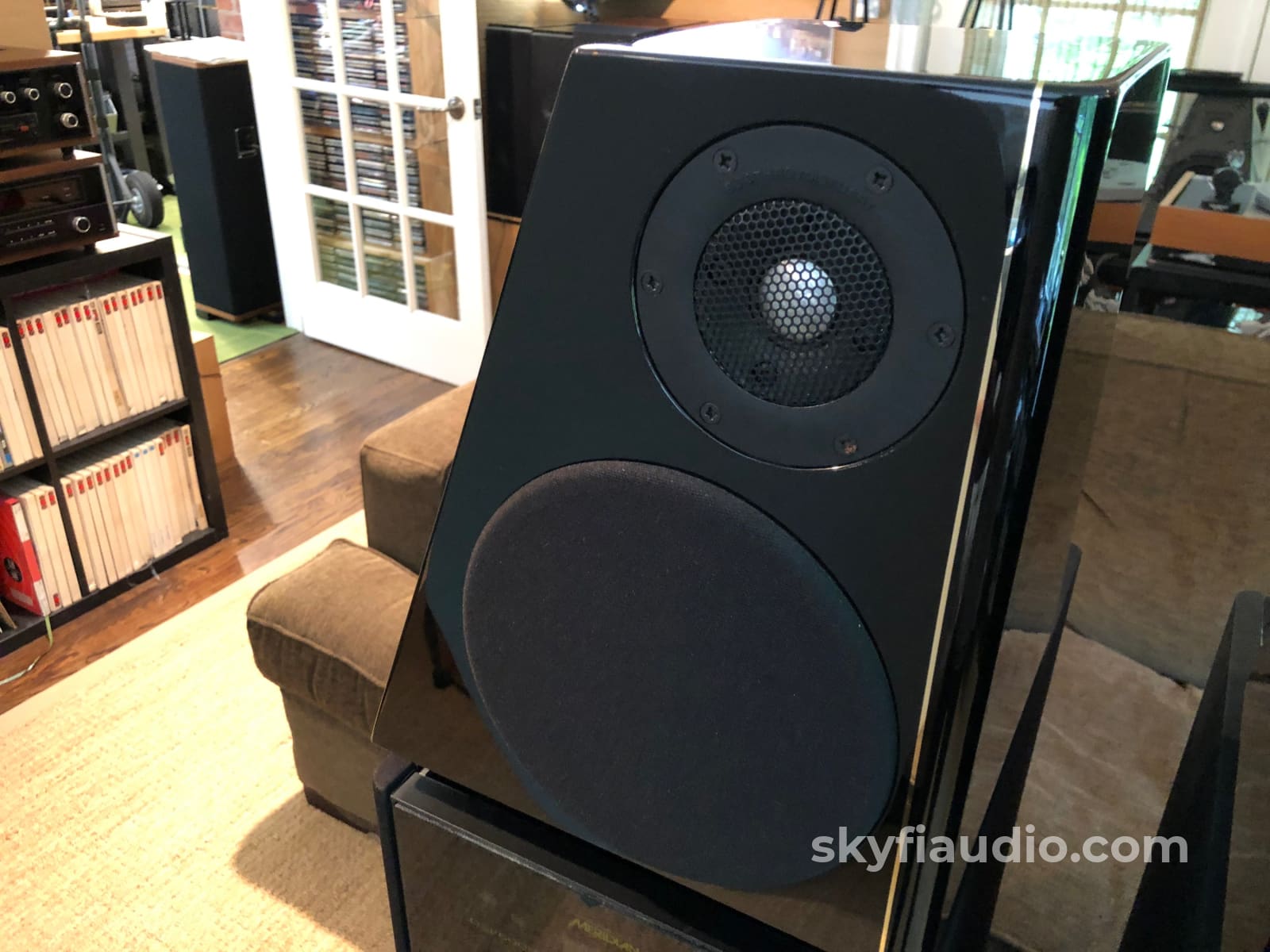 Meridian Dsp6000 Active Powered Speakers Flagship