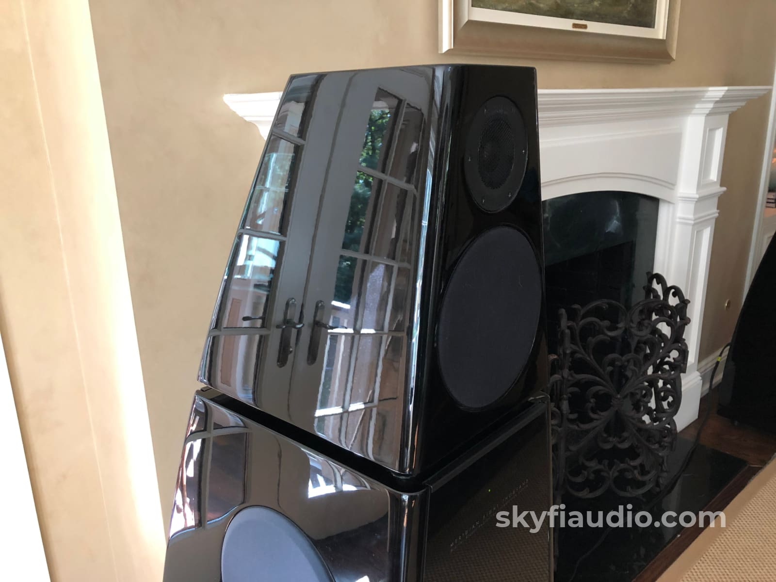 Meridian Dsp8000 Flagship Powered Speakers