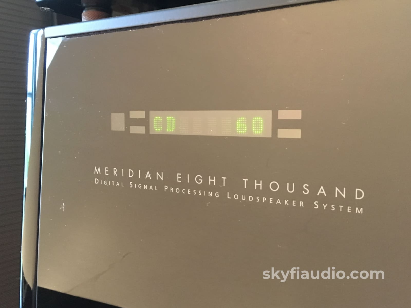 Meridian Dsp8000 Powered Speakers