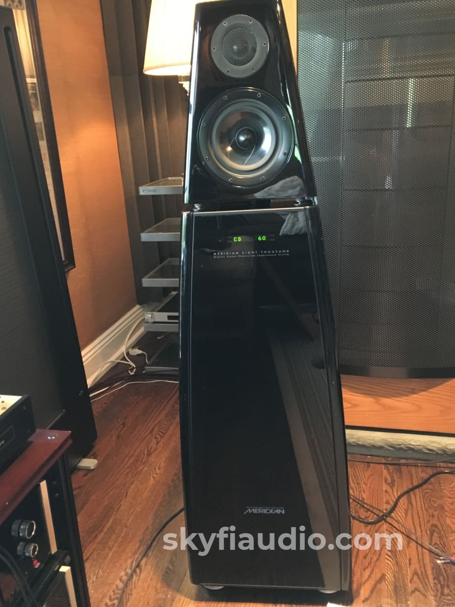 Meridian Dsp8000 Powered Speakers