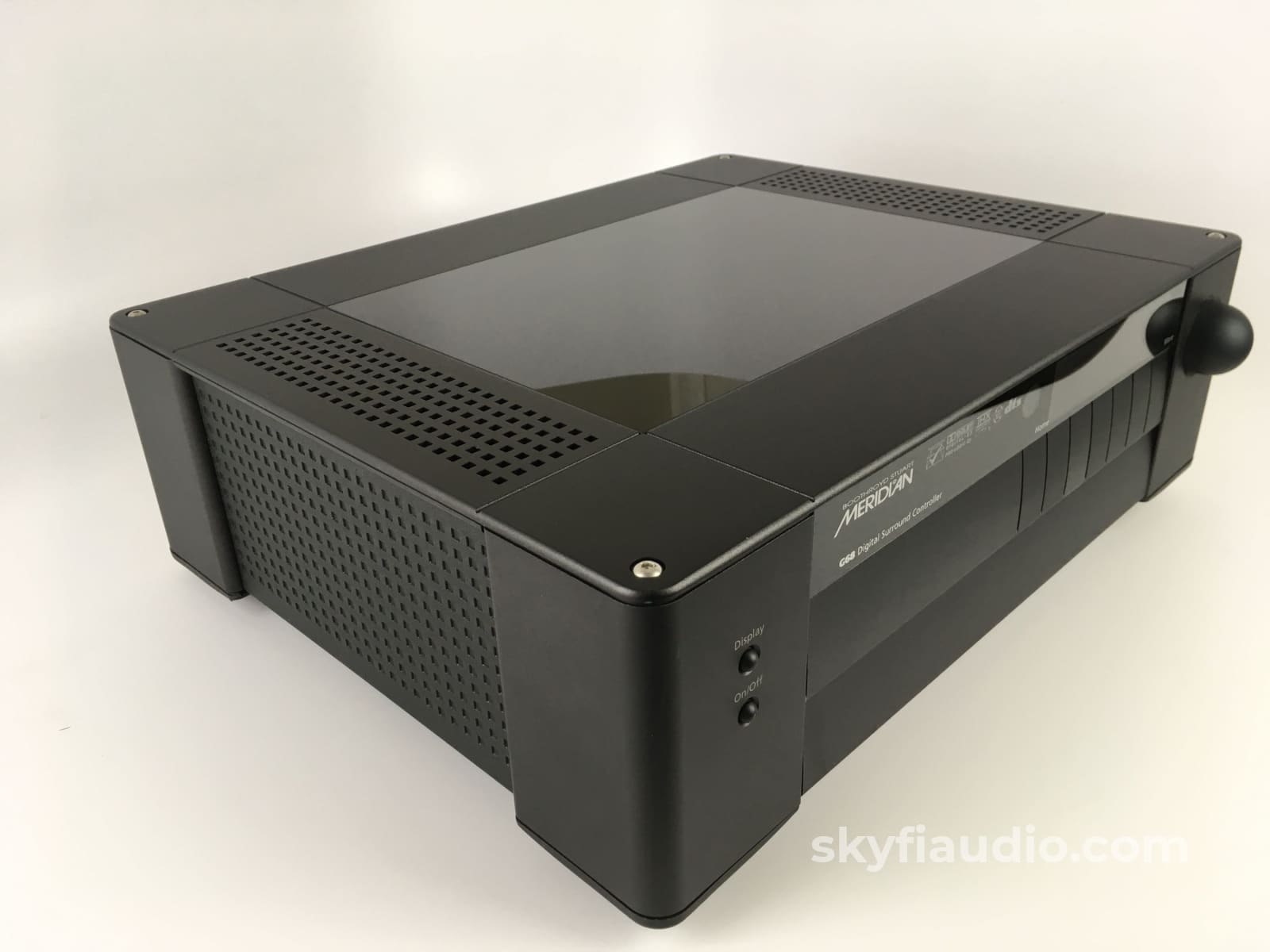 Meridian G68Xxv - Av Processor With Xlr Audio In/Out And Remote Perfect Preamplifier
