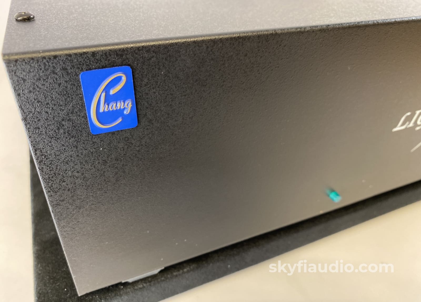 Michael Chang Lightspeed Cls Ht 1000 Mkii Powerline Filter With Long Cable Power Conditioner