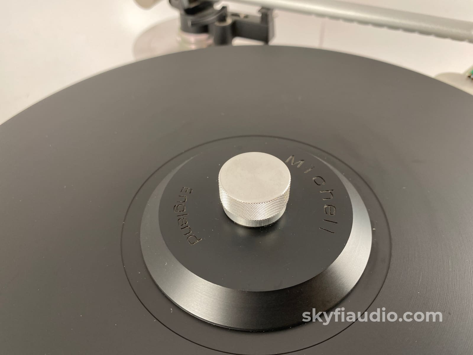 Michell Engineering Gyro Se Mkii Turntable With New Sumiko Blackbird Cartridge