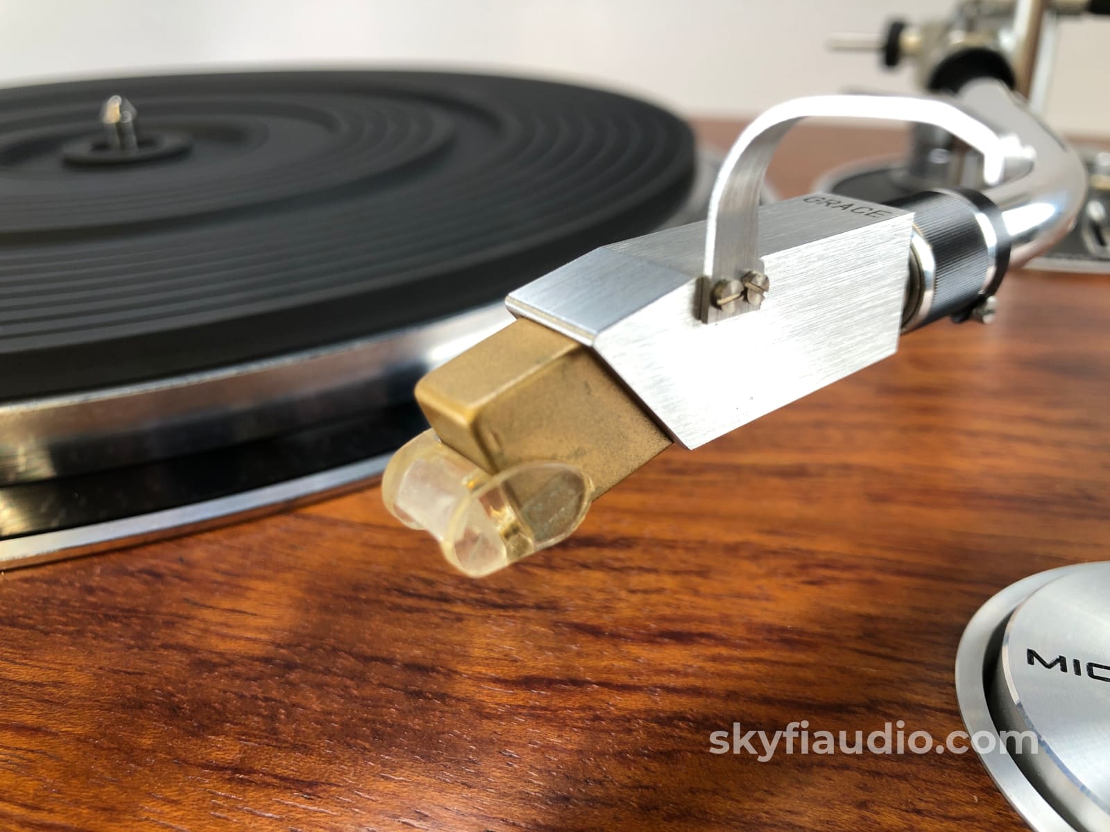 Micro Seiki Dd-40 Vintage Turntable - Gorgeous Wood Plinth