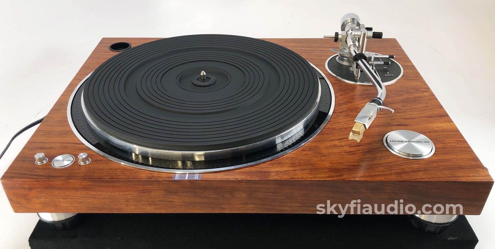 Micro Seiki Dd-40 Vintage Turntable - Gorgeous Wood Plinth