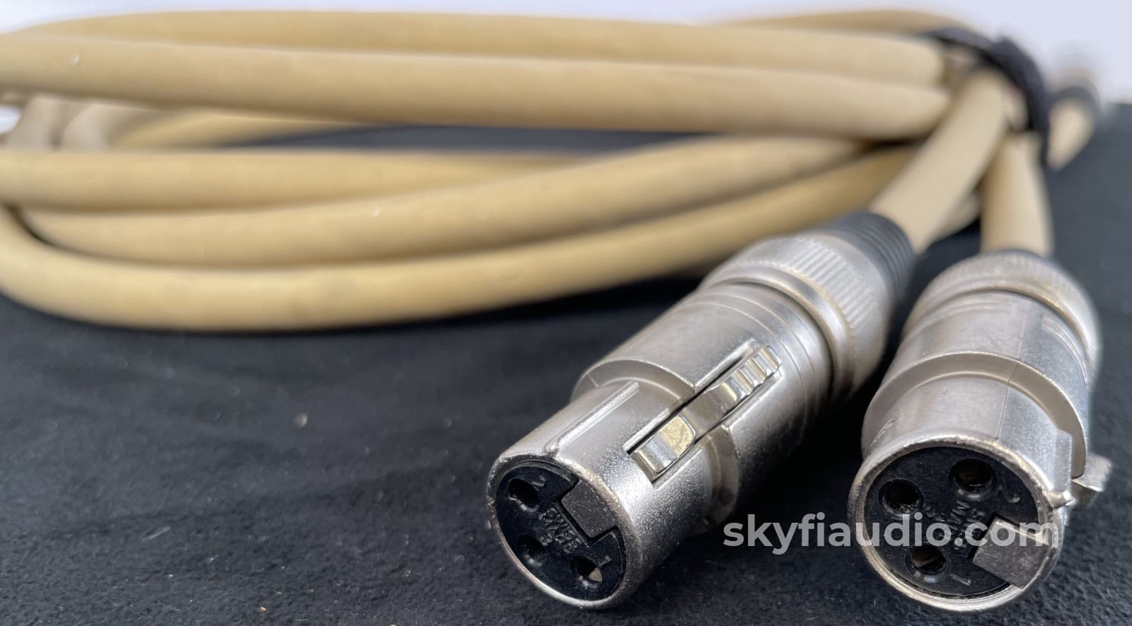 Mit (Music Interface Technologies) Mi-330 Xlr Audio Cables - 2M