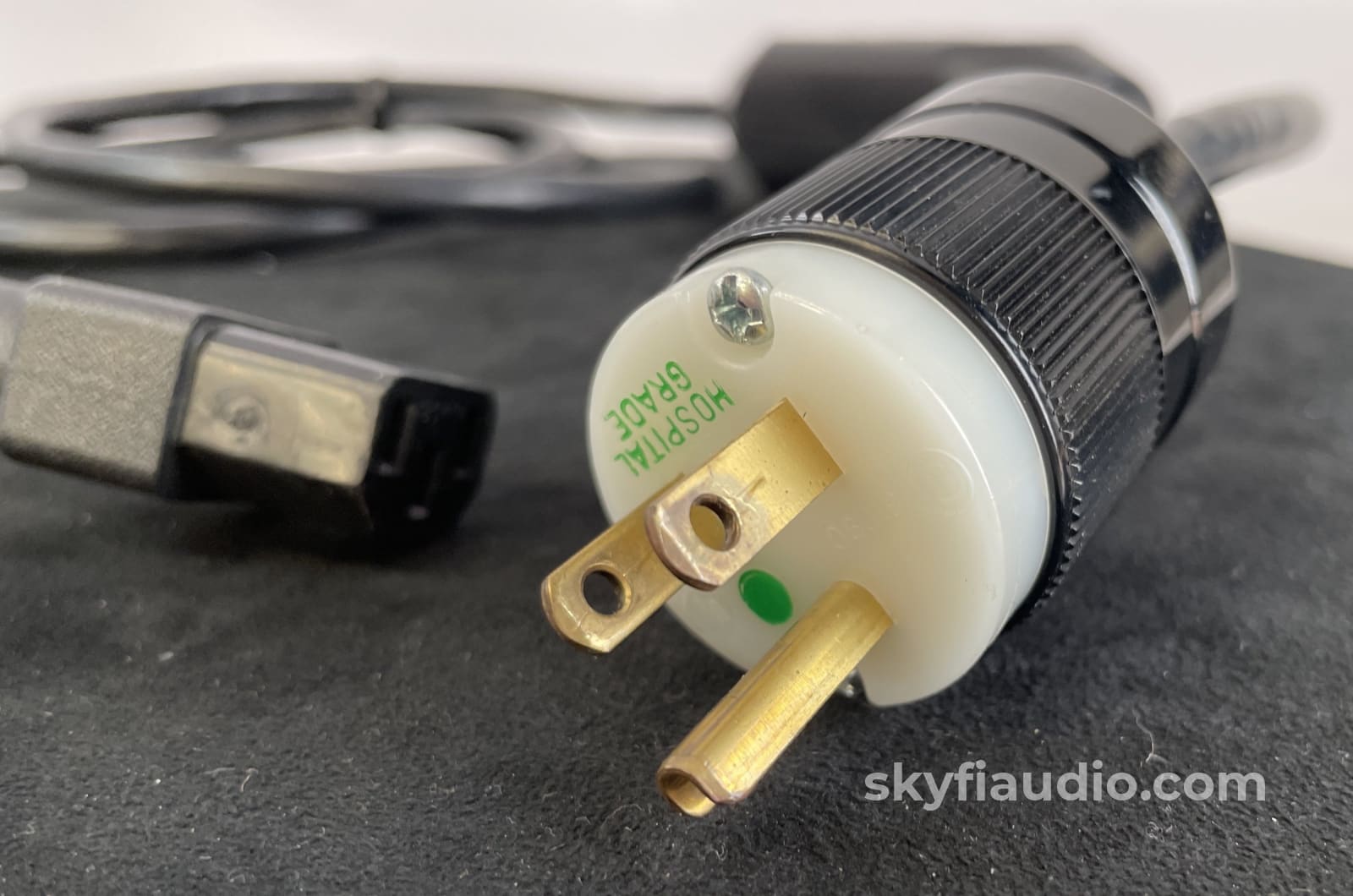 Mit (Music Interface Technologies) Zcord Ii Power Cable - 2M Cables