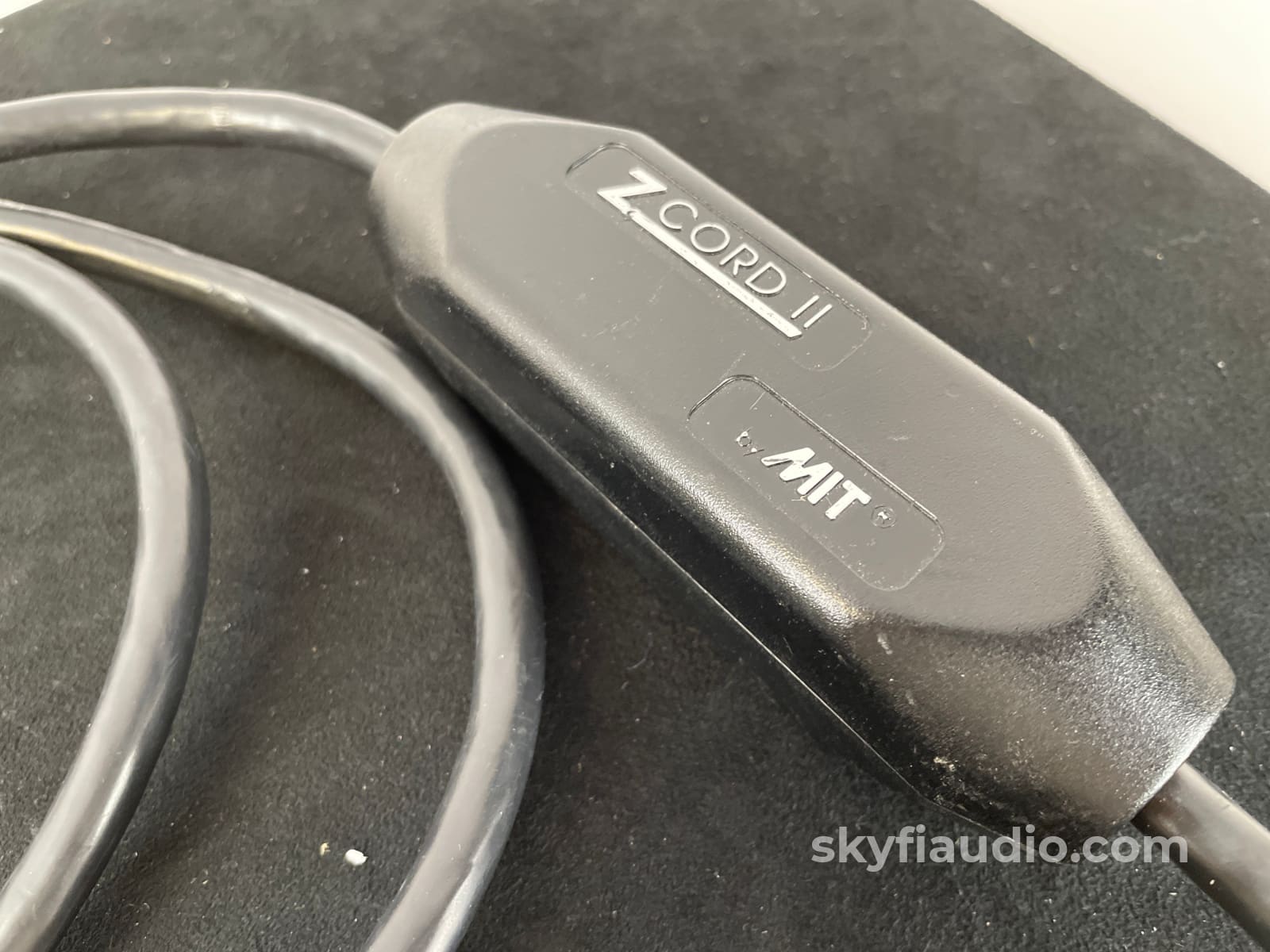 Mit (Music Interface Technologies) Zcord Ii Power Cable - 2M Cables