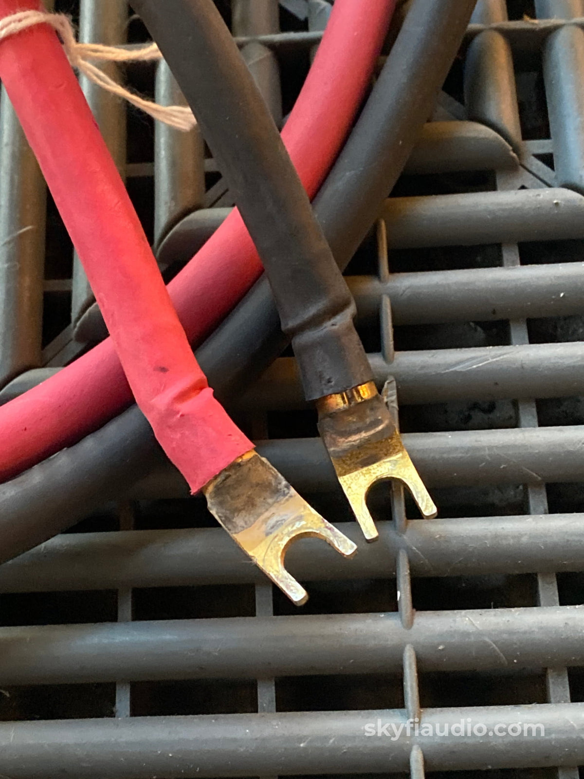 Mit Mht-750 Series Two Speaker Cables - 15 Feet