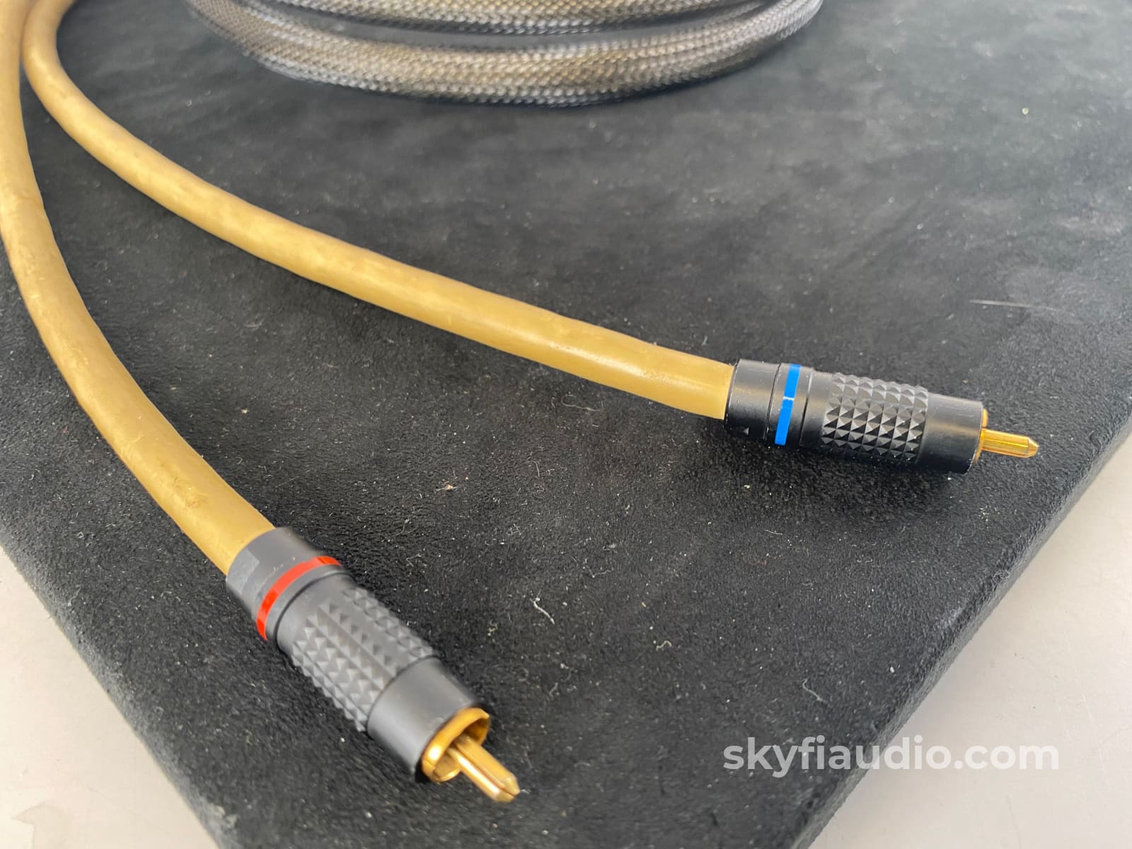 Mit (Music Interface Technology) Mi-300 Analog Rca Cable 1.5M Cables
