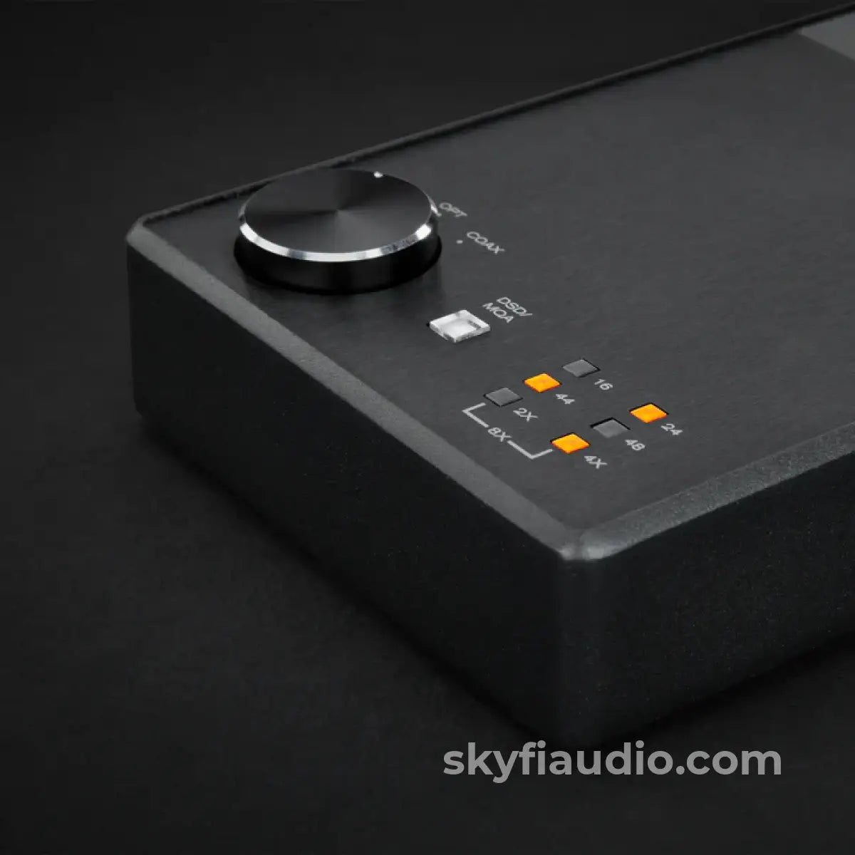 MoFi Electronics StudioDAC Digital-to-Analog Converter CD + Digital