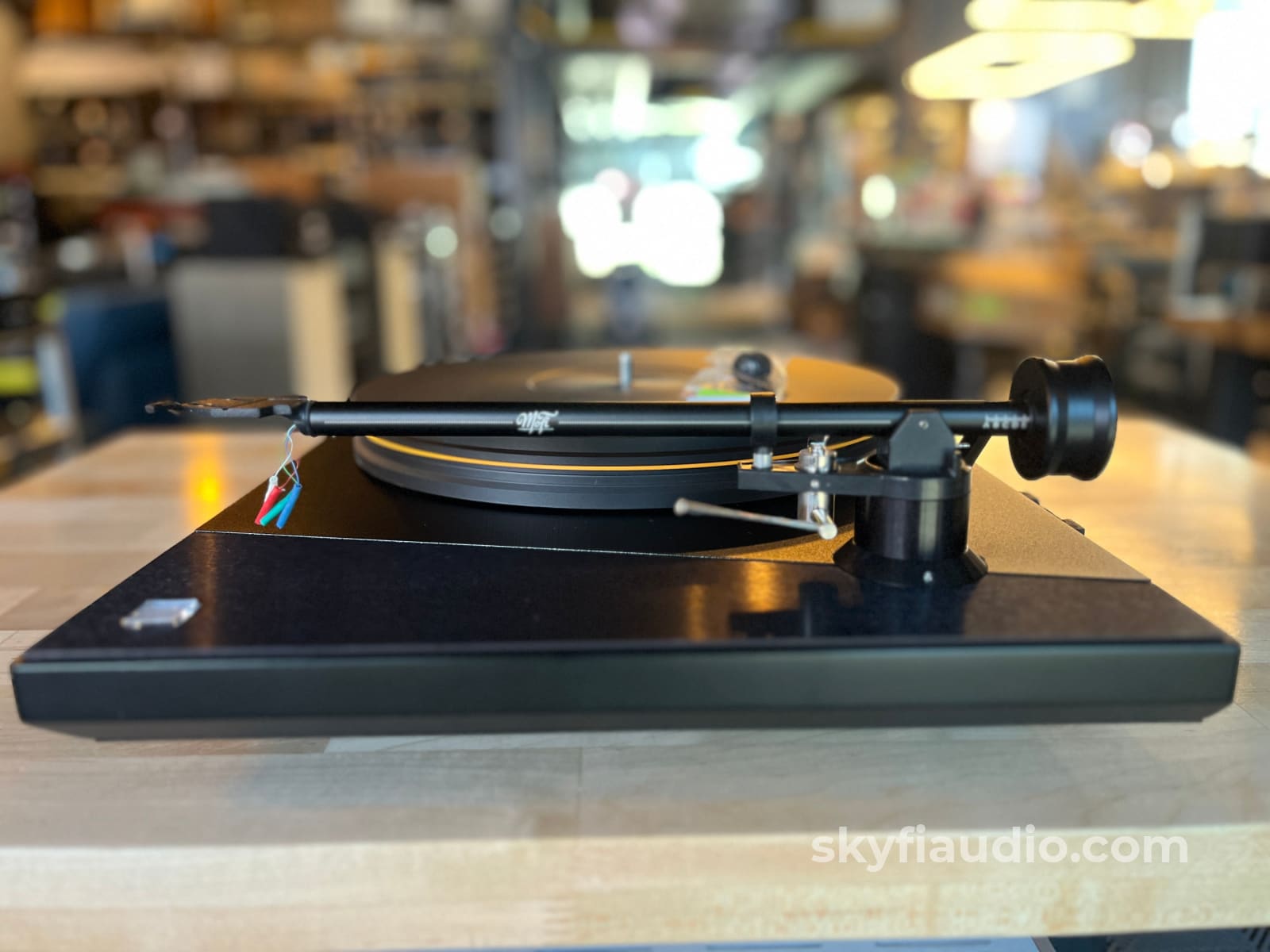 MOFI Ultradeck Turntable w/ New Sumiko Blue Point No.3 MC Phono Cartridge. Turntable