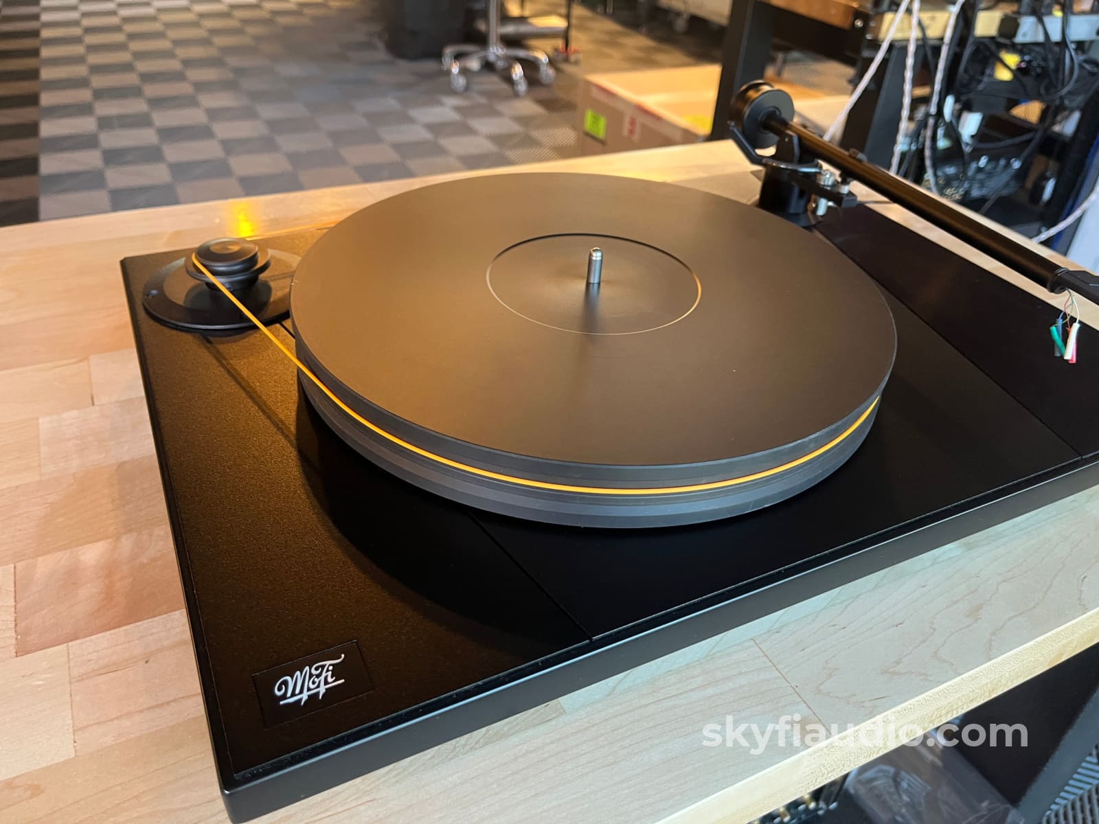 MOFI Ultradeck Turntable w/ New Sumiko Blue Point No.3 MC Phono Cartridge. Turntable