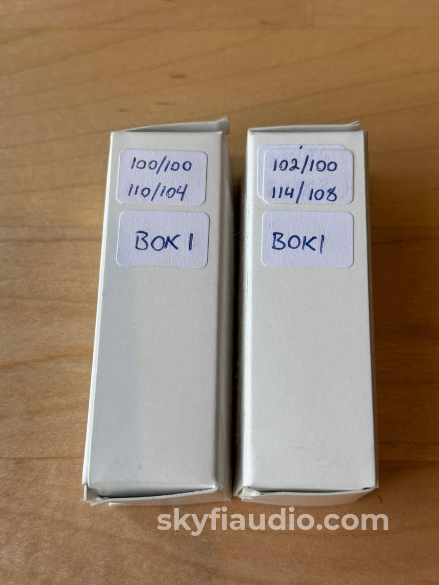 Mullard ECC82 / 12AU7 Tube Pair Gain Matched - Branded ’The Fisher’ Accessory