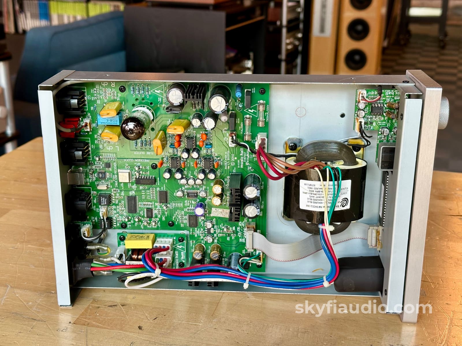 Music Hall Dac 25.3 With Tube Output Stage Cd + Digital