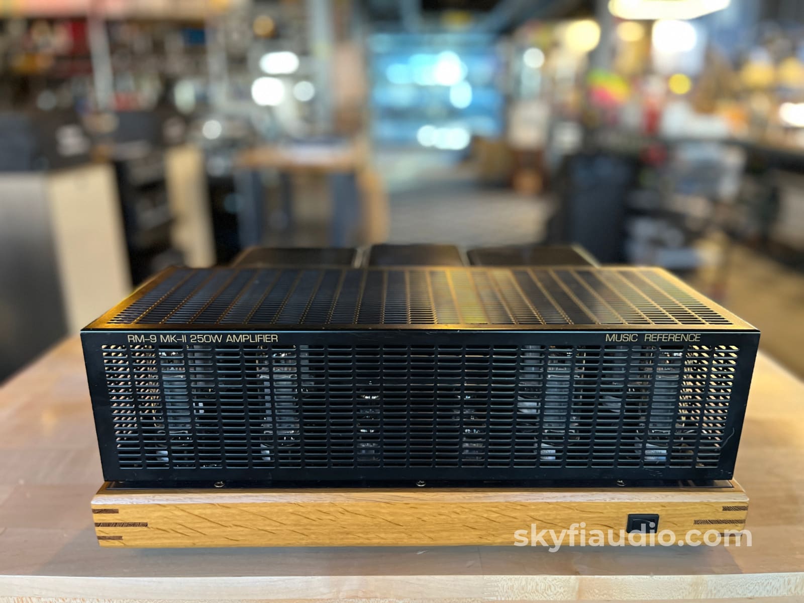 Music Reference RM-9 MKII Vintage Tube Amplifier - Serviced Amplifier